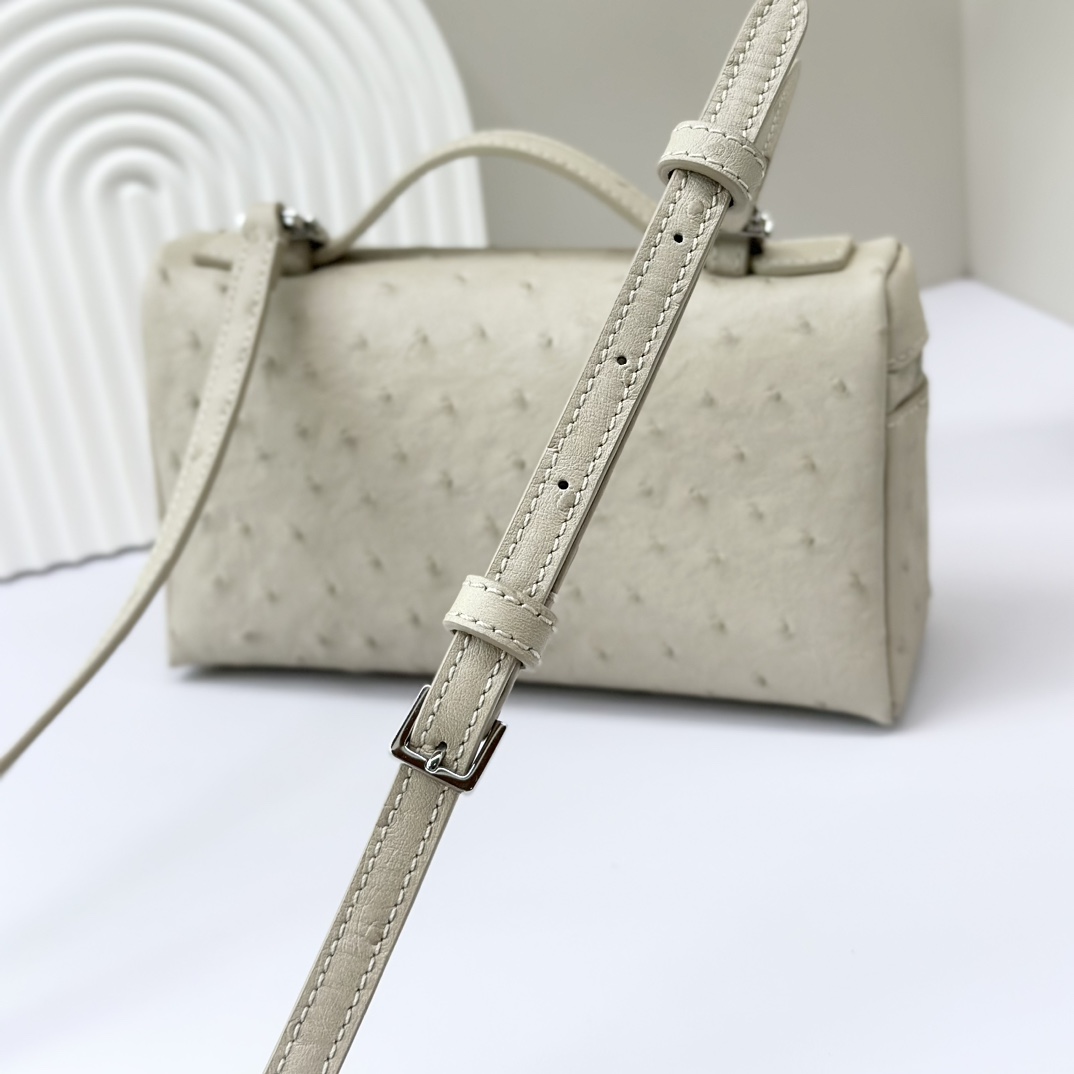 Loro Piano Extra Pocket L19 Ostrich Leather beige