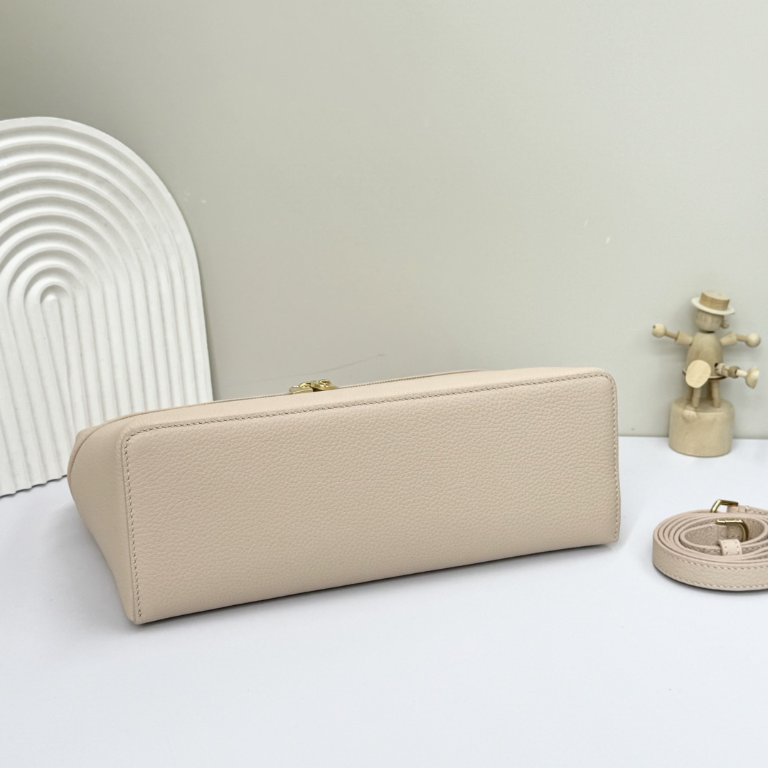 Loro Piana  neo pouch leather crossbody bag - beige