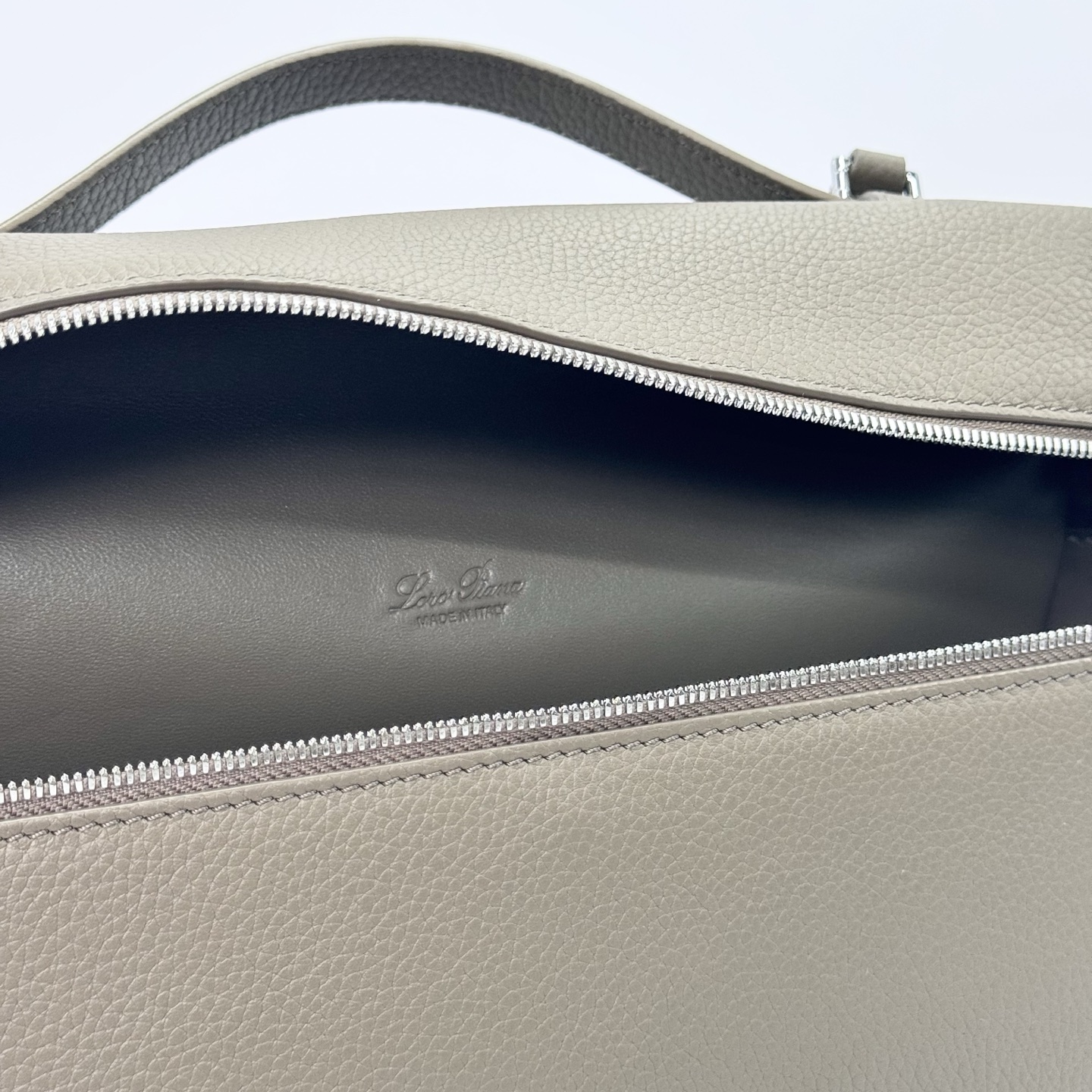 Loro Piana Leather L19 Extra Pocket - Brown Crossbody