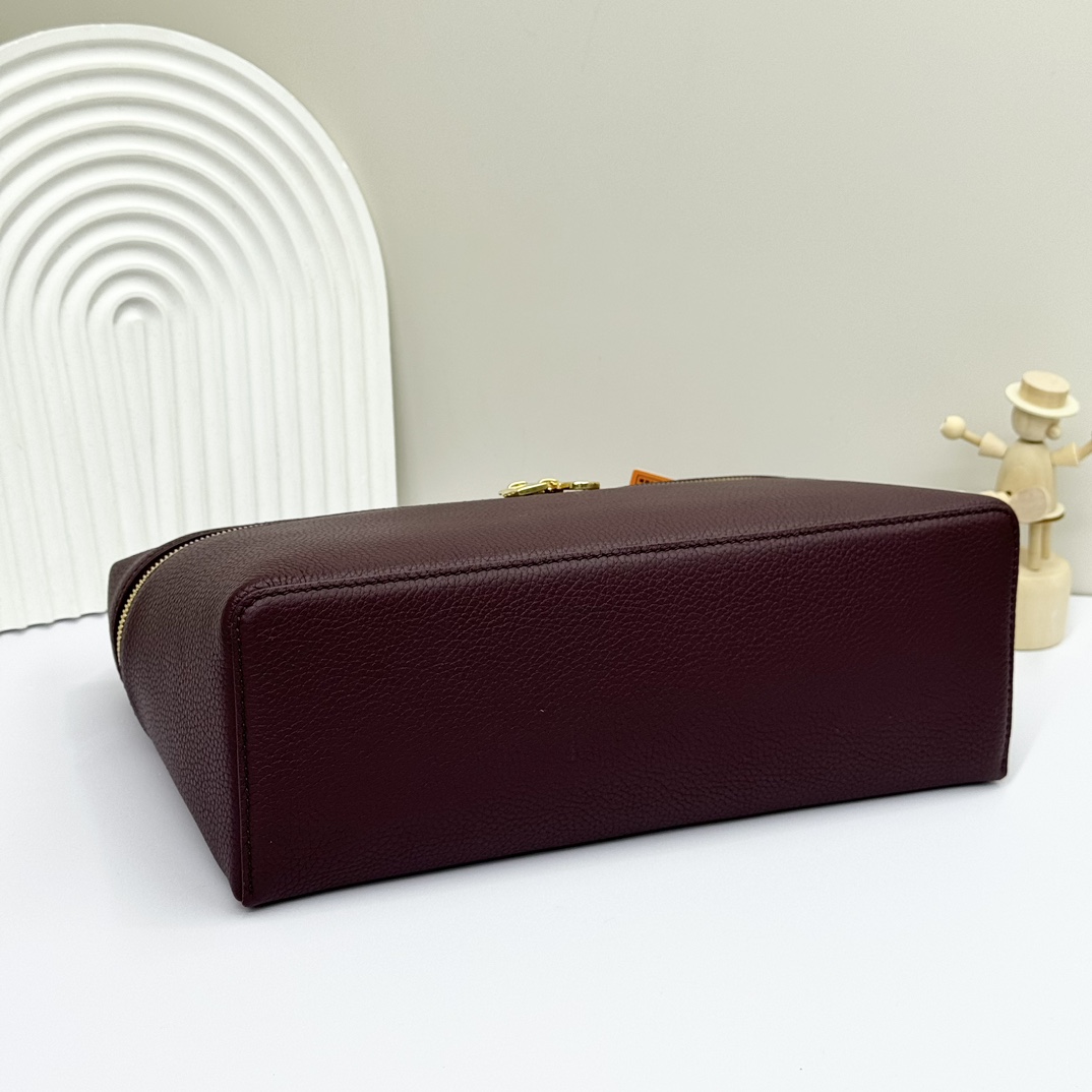 Extra pocket leather handbag Loro Piana Burgundy in Leather - 43067743