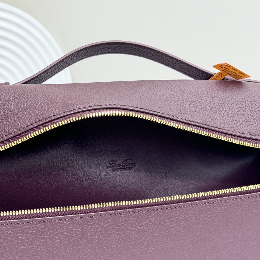 Extra pocket leather handbag Loro Piana Burgundy in Leather - 43067743