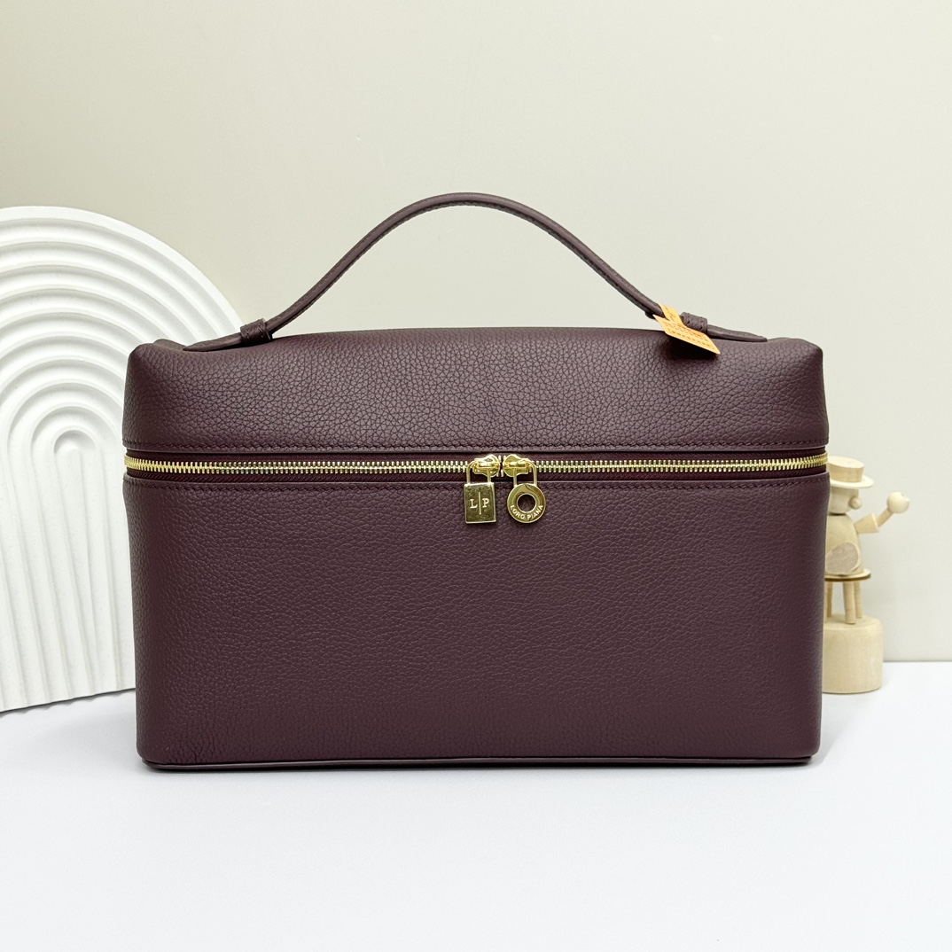 Extra pocket leather handbag Loro Piana Burgundy in Leather - 43067743