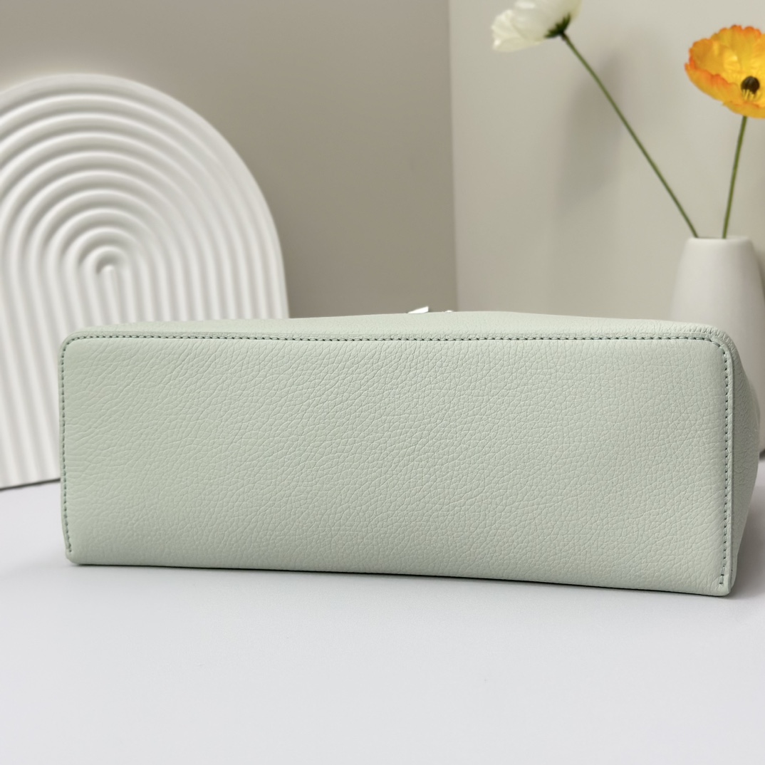 Loro Piana  neo pouch leather crossbody bag - eucalyptus