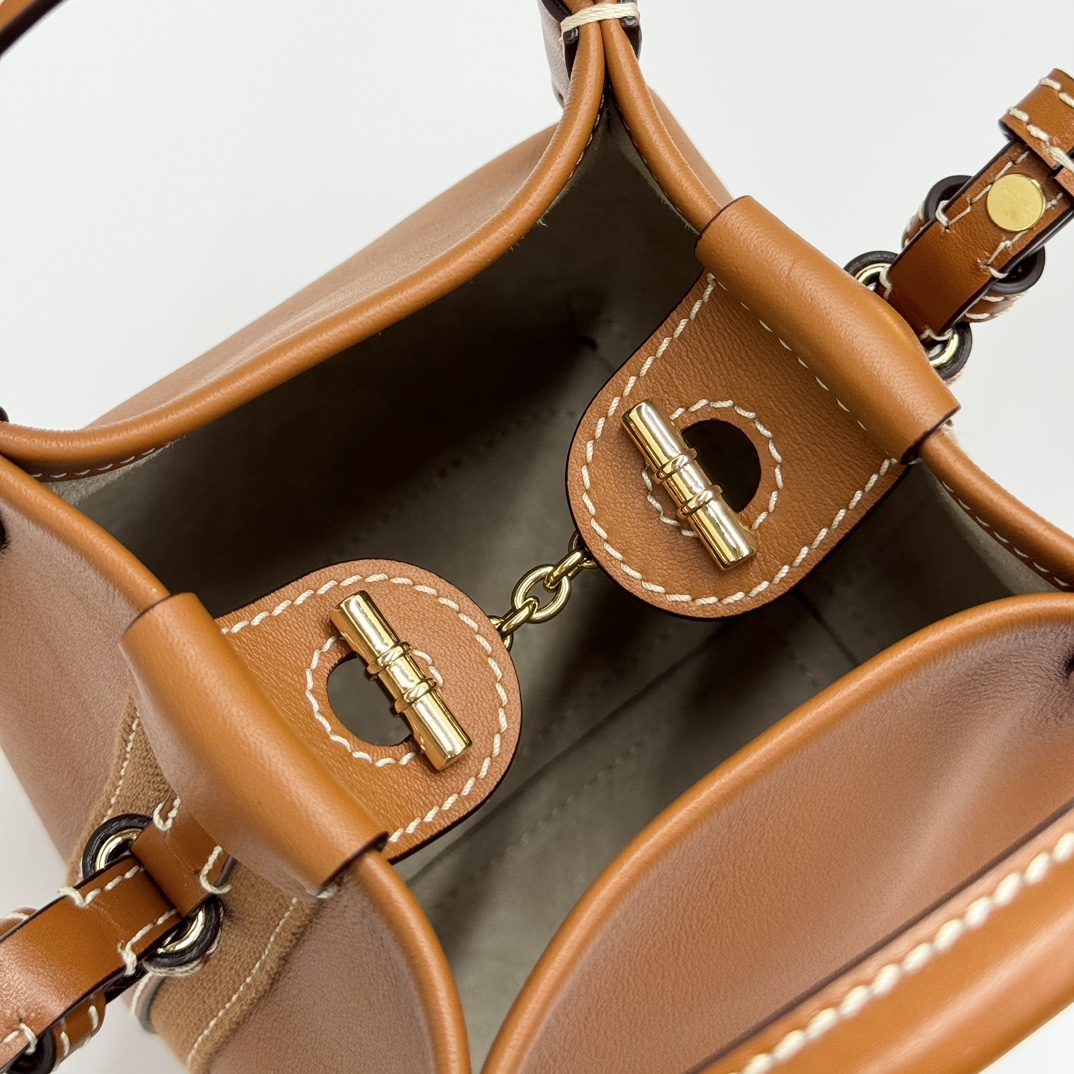 Loro Piana Micro Bale bag Smooth Calfskin Warm Tan | Loro Piana