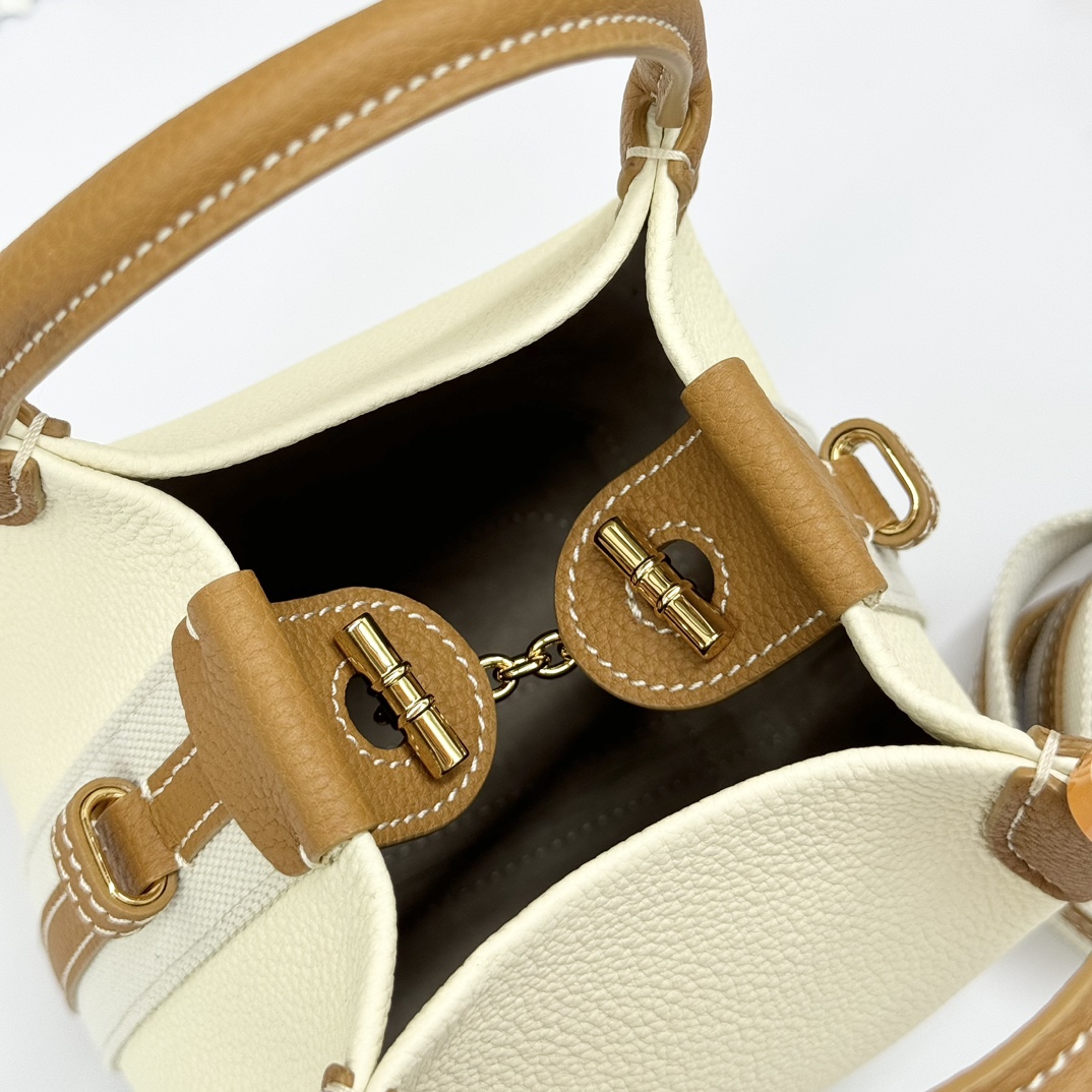 Loro Piana Small Bale bag Calfskin Whisper White/Wheat Bran/Sun Gold |