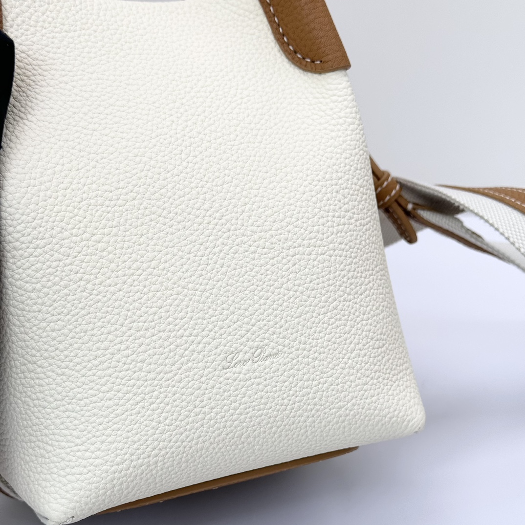 Loro Piana Small Bale bag Calfskin Whisper White/Wheat Bran/Sun Gold |
