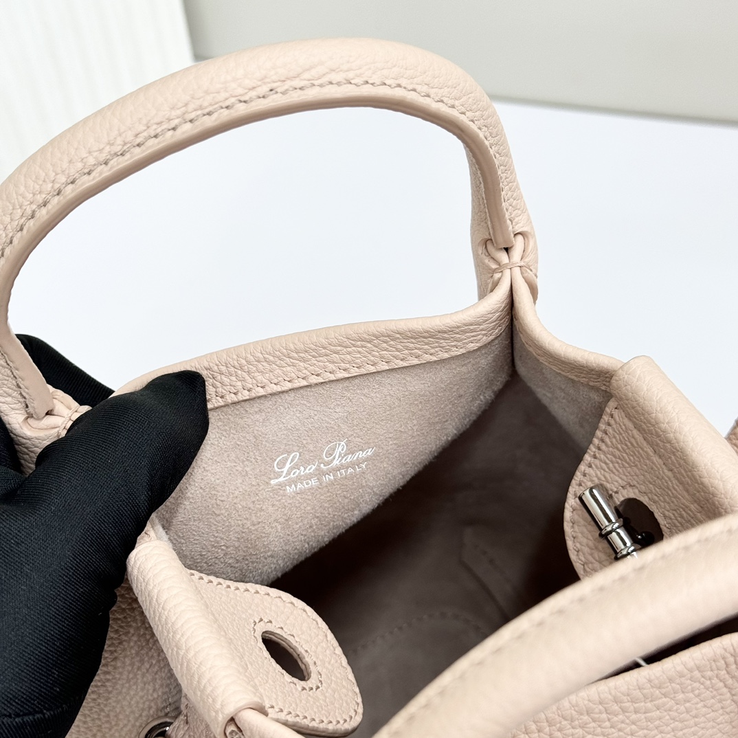 Loro Piana Micro Bale bag Grained Calfskin pink Light Mastic/Antique Silver | Loro Piana US