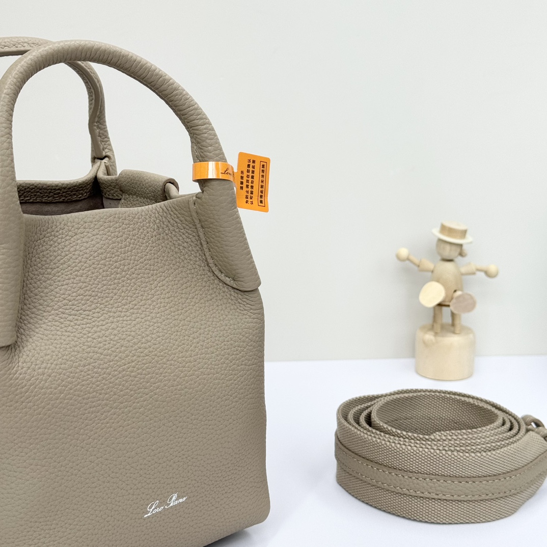 Loro Piana Micro Bale bag Grained Calfskin Dark Lichen Gray | Loro Piana