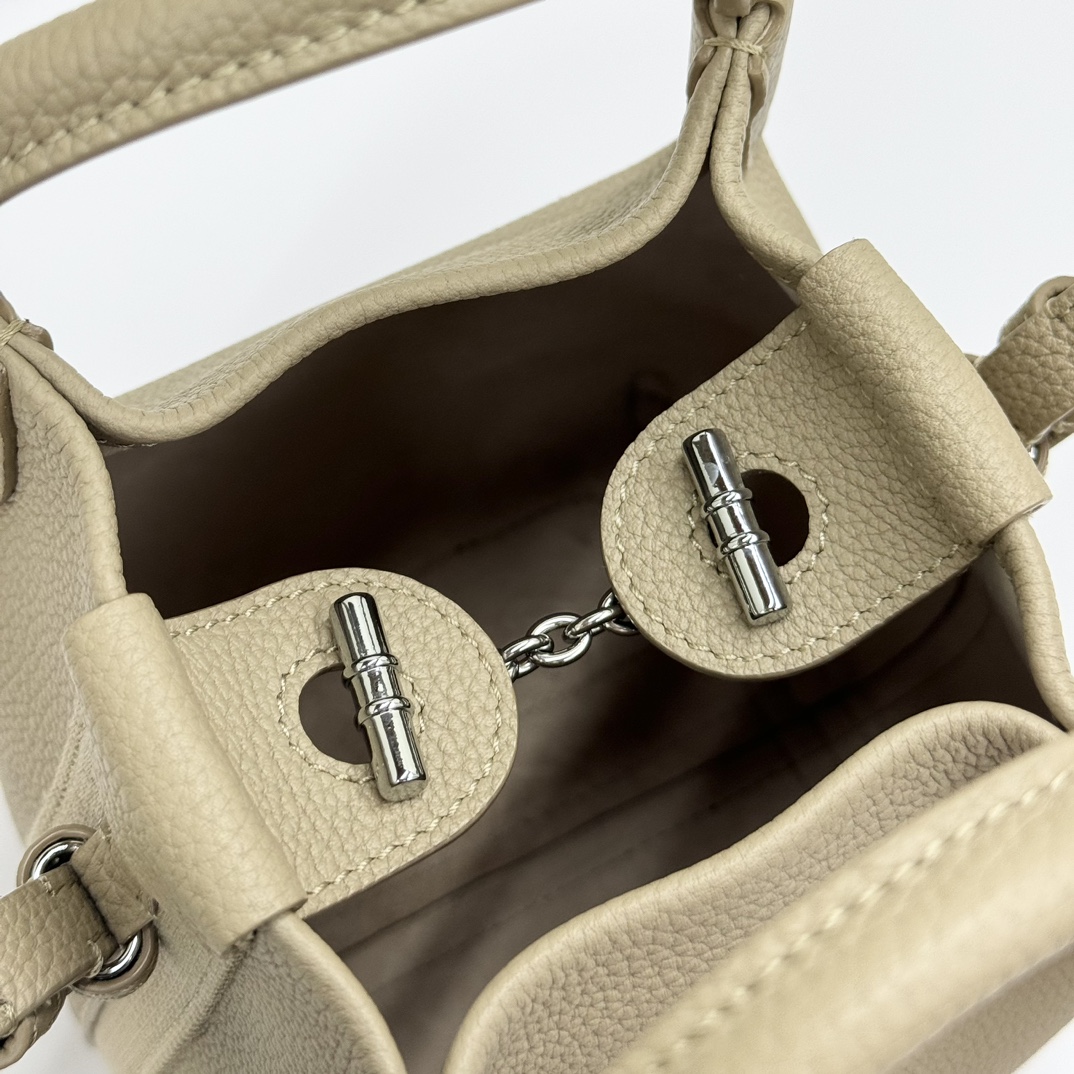 Loro Piana Micro Bale bag Grained Calfskin Dark Lichen Gray | Loro Piana