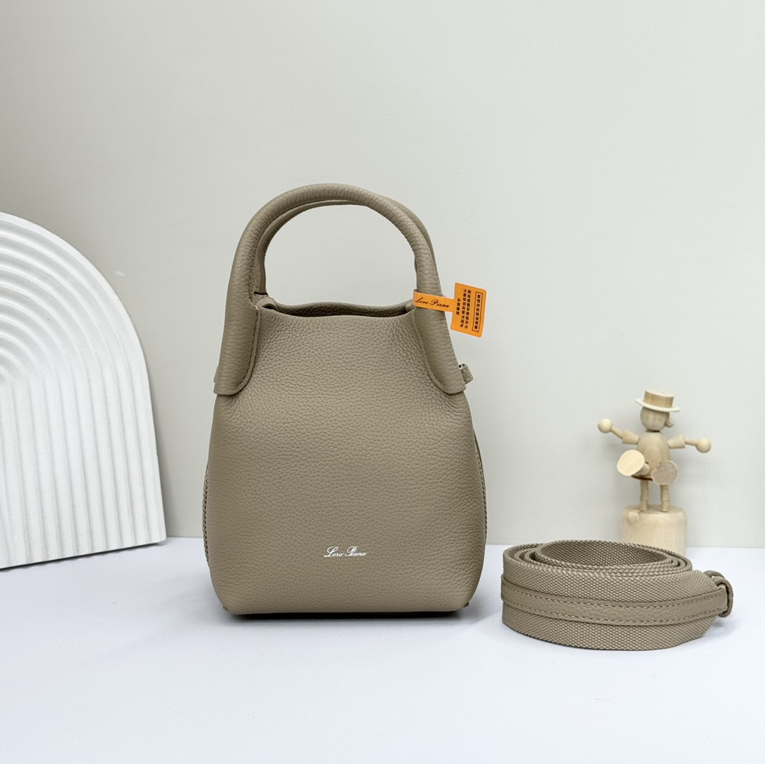 Loro Piana Micro Bale bag Grained Calfskin Dark Lichen Gray | Loro Piana