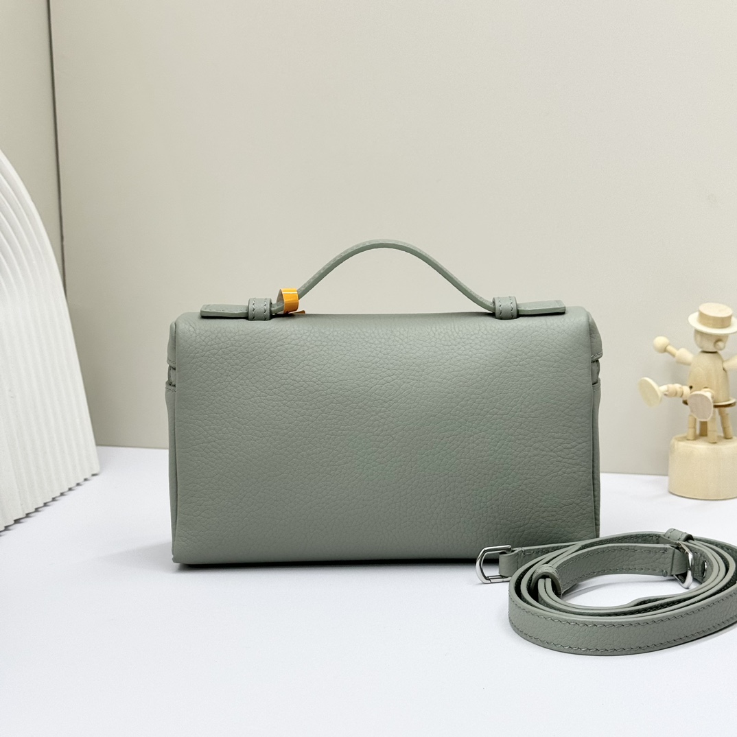 Loro Piana Extra Pocket backpack L23.5 Grained Calfskin