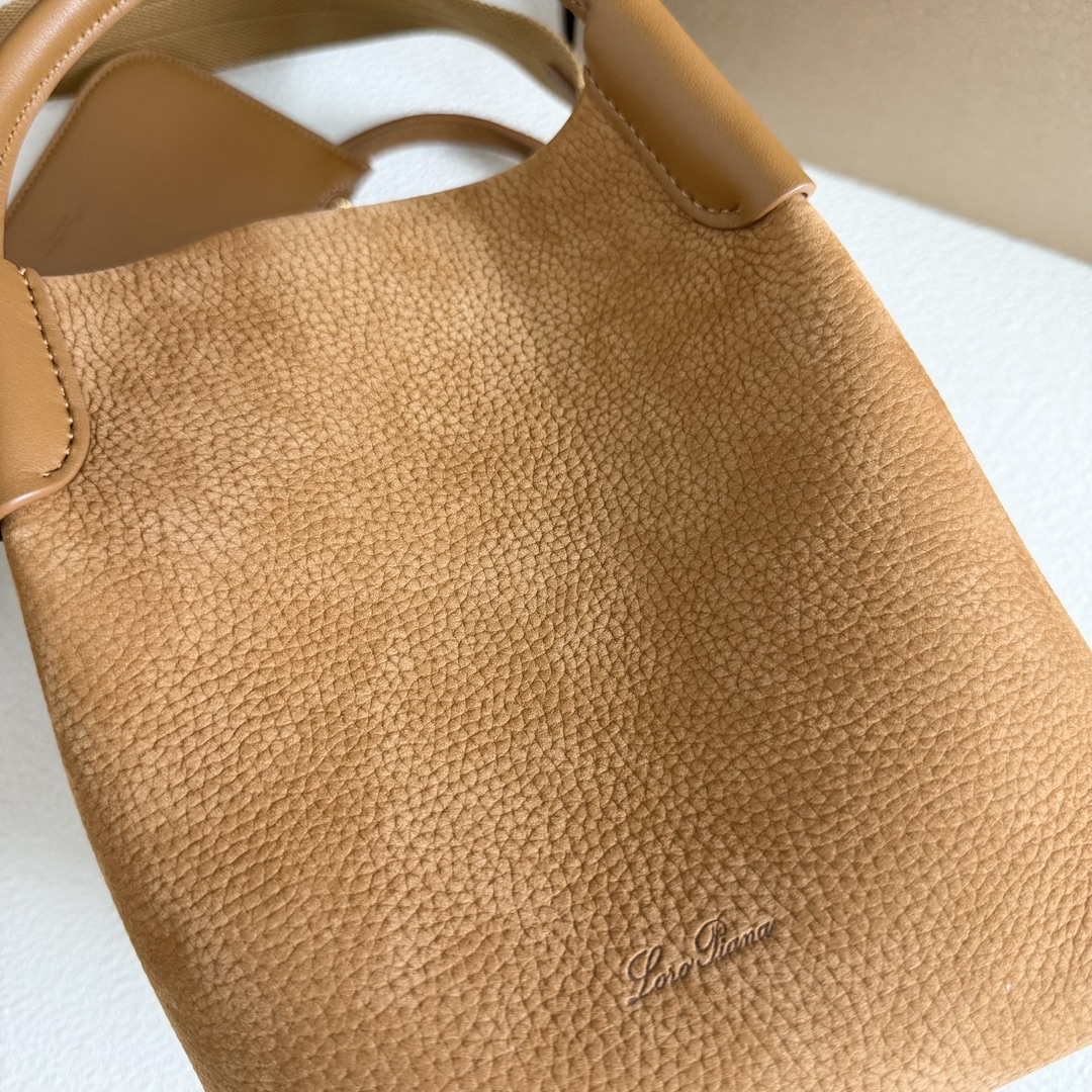 Loro Piana Small Bale Bag in Brown | Loro Piana04899