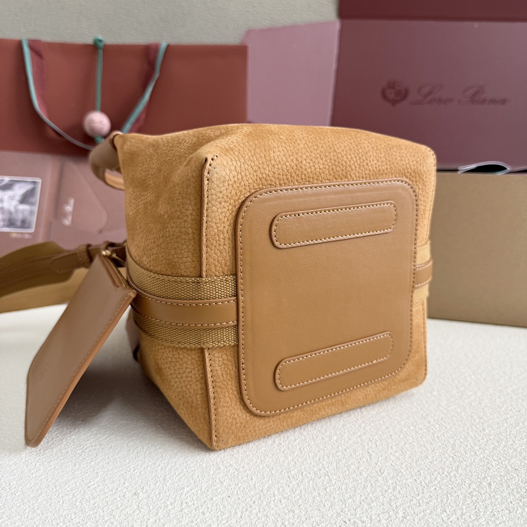 Loro Piana Small Bale Bag in Brown | Loro Piana04899