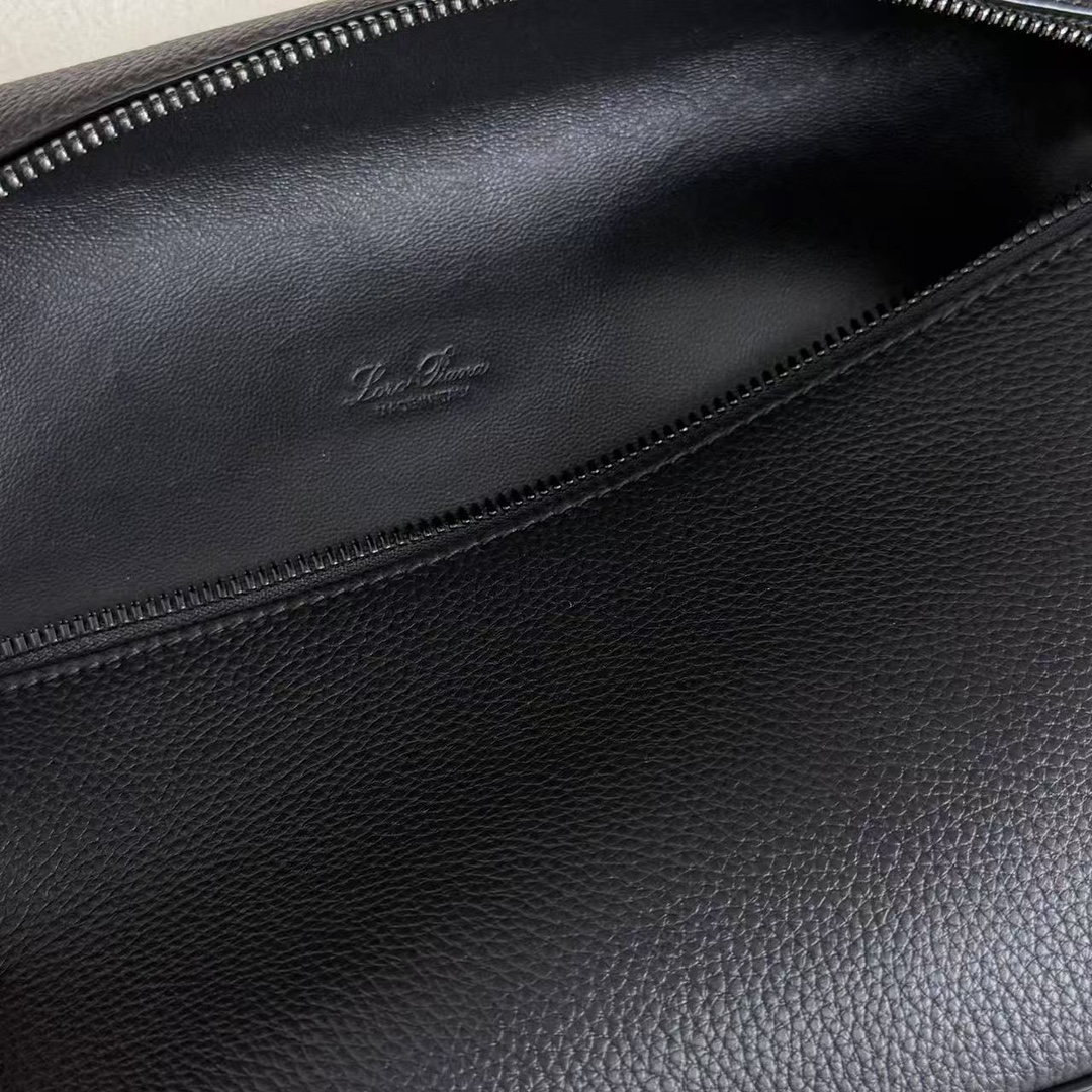 Loro Piana - Full-Grain Leather Pouch Loro Piana Loro Piana04919