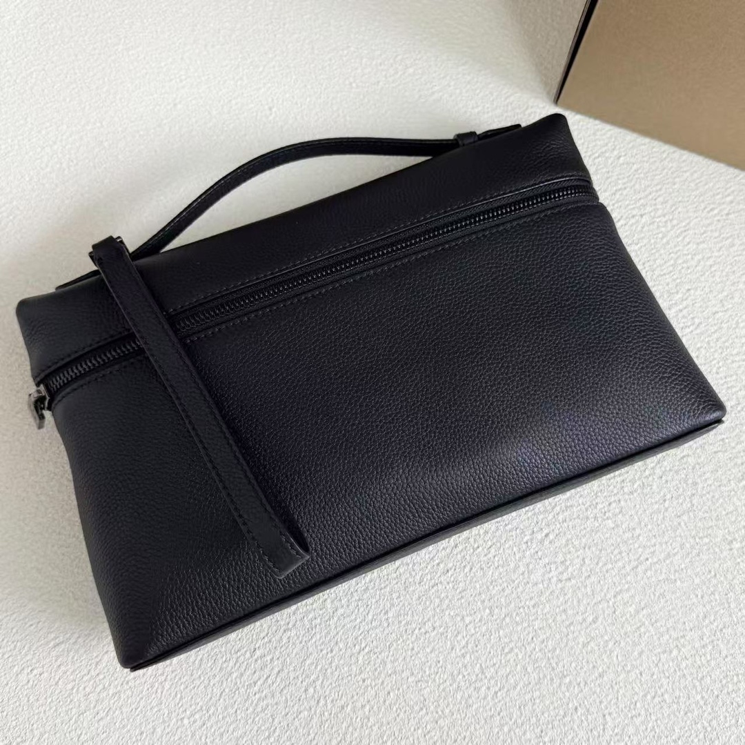 Loro Piana - Full-Grain Leather Pouch Loro Piana Loro Piana04919