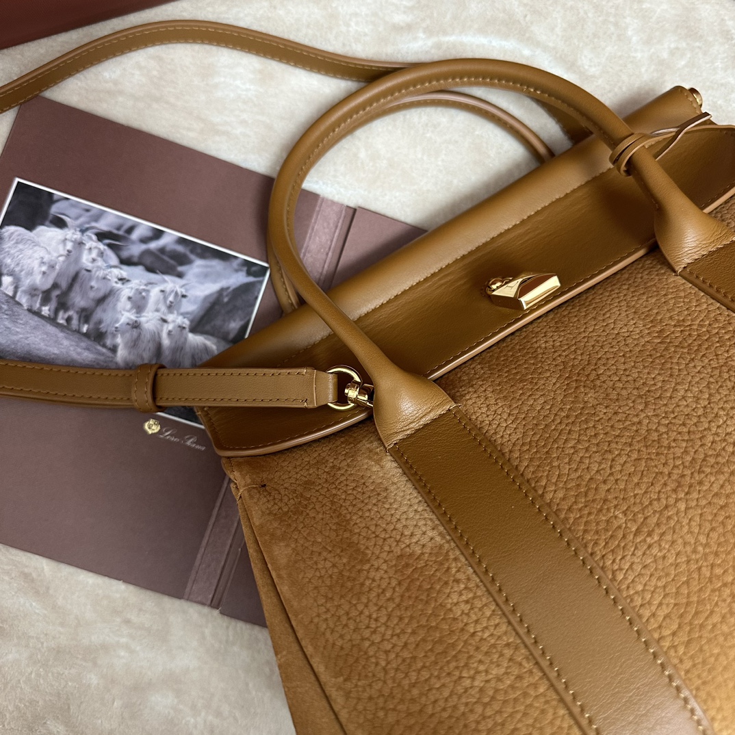 Loro Piana Loom bag L25 Calfskin Bon Ton Brown/Sun Gold | Loro Piana CC