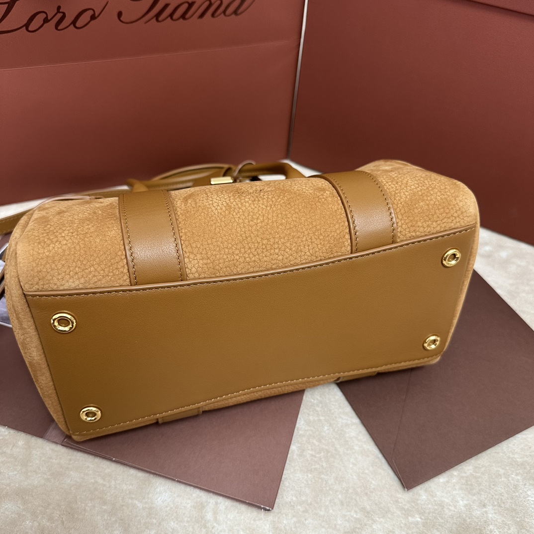 Loro Piana Loom bag L25 Calfskin Bon Ton Brown/Sun Gold | Loro Piana CC
