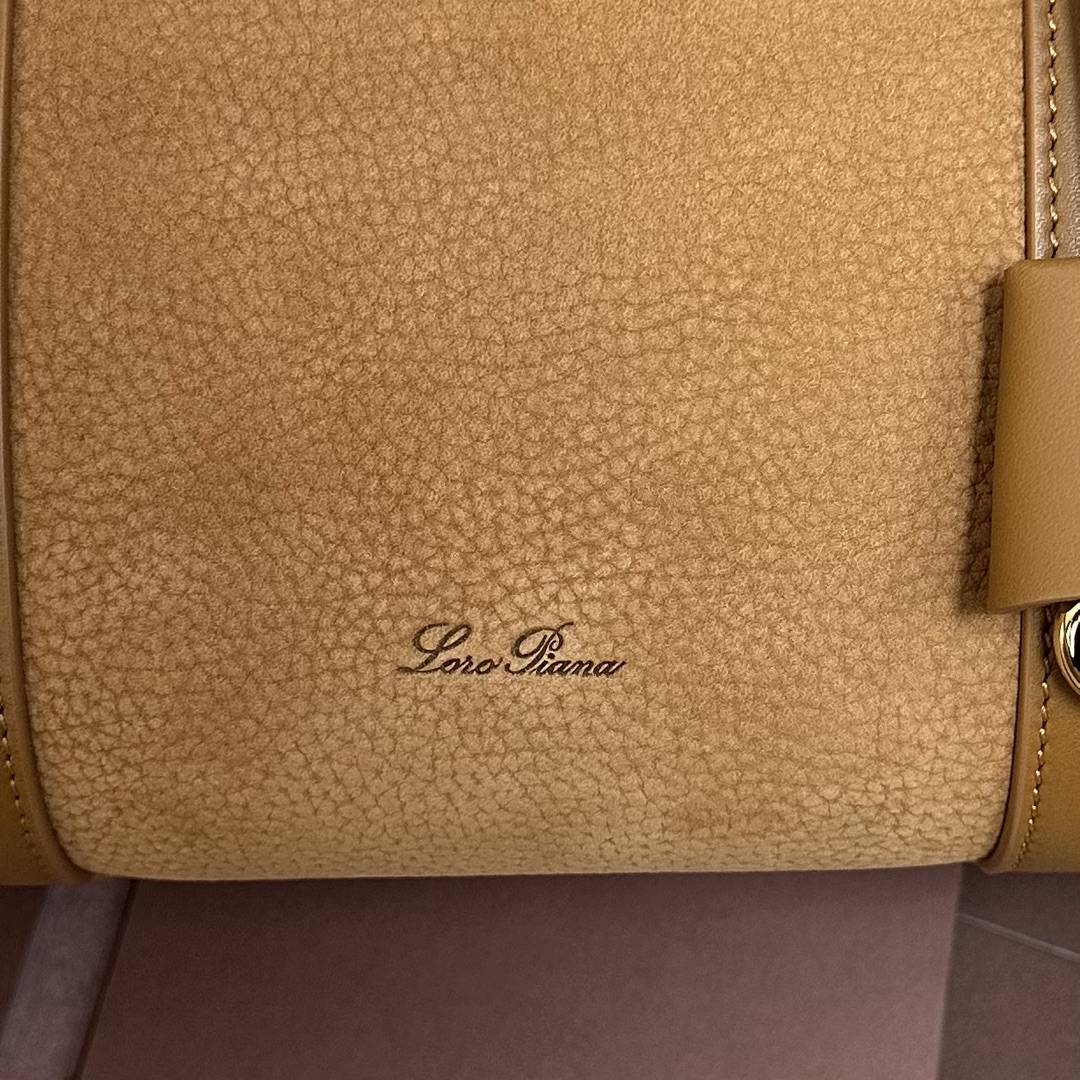 Loro Piana Loom bag L25 Calfskin Bon Ton Brown/Sun Gold | Loro Piana SA