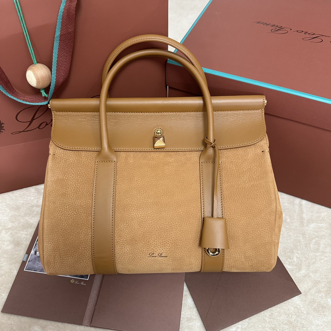 Loro Piana Loom bag L25 Calfskin Bon Ton Brown/Sun Gold | Loro Piana SA