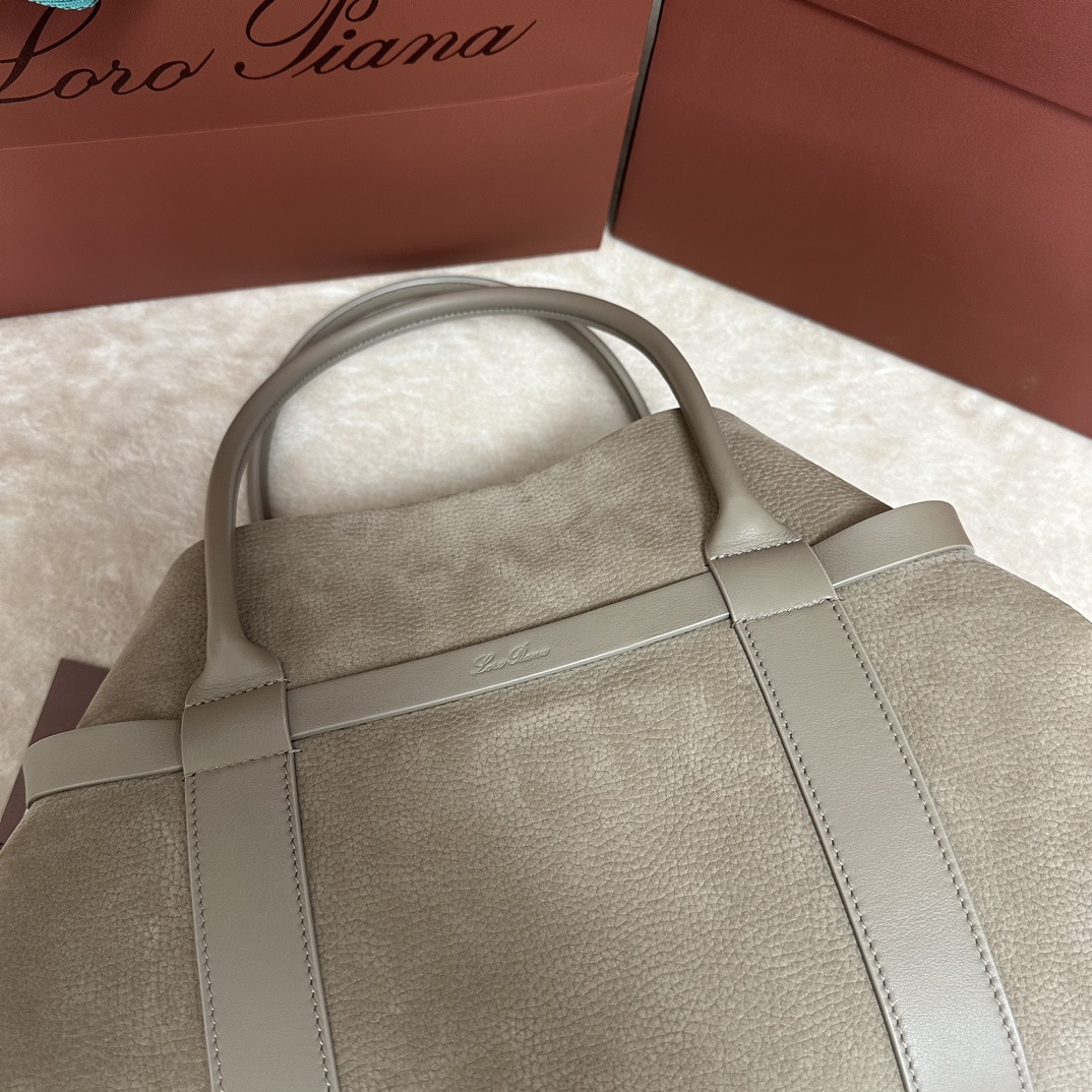 Loro Piana Ghiera Shopper Small Calfskin Fume Taupe/Sun Gold | Loro Piana