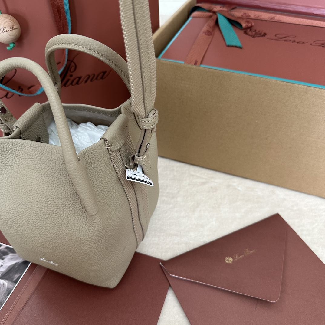 LORO PIANA Grained Calfskin Small Bale Bag Dust Stone