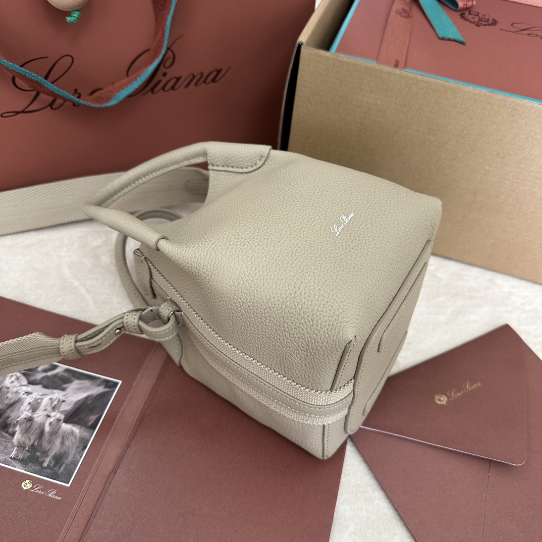 LORO PIANA Grained Calfskin Small Bale Bag Dust Stone