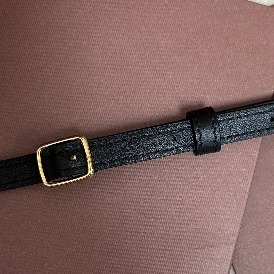 Loro Piana Extra Pochette Calfskin Black/Sun Gold | Loro Piana FR