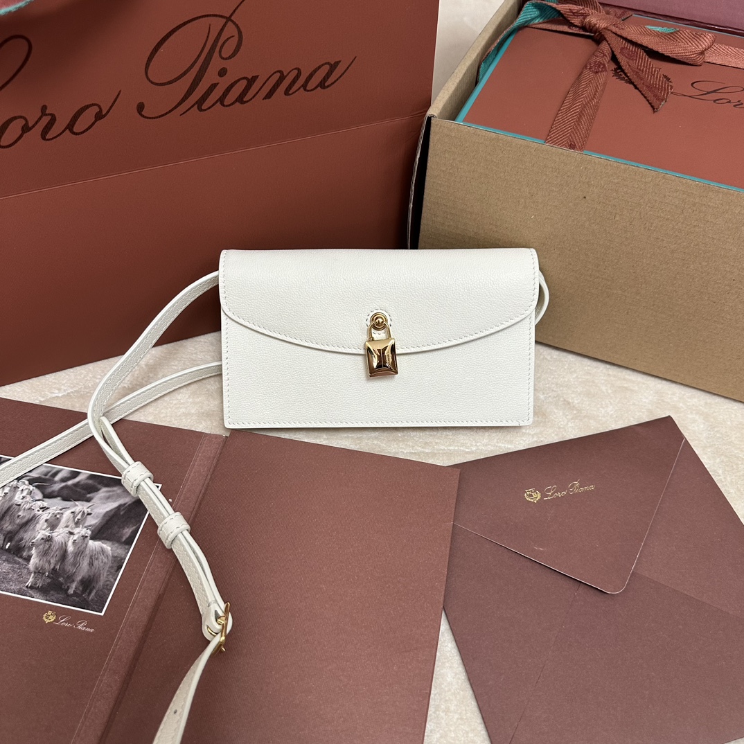 Loro Piana Extra Pochette Calfskin Whisper White/Sun Gold | Loro Piana GR