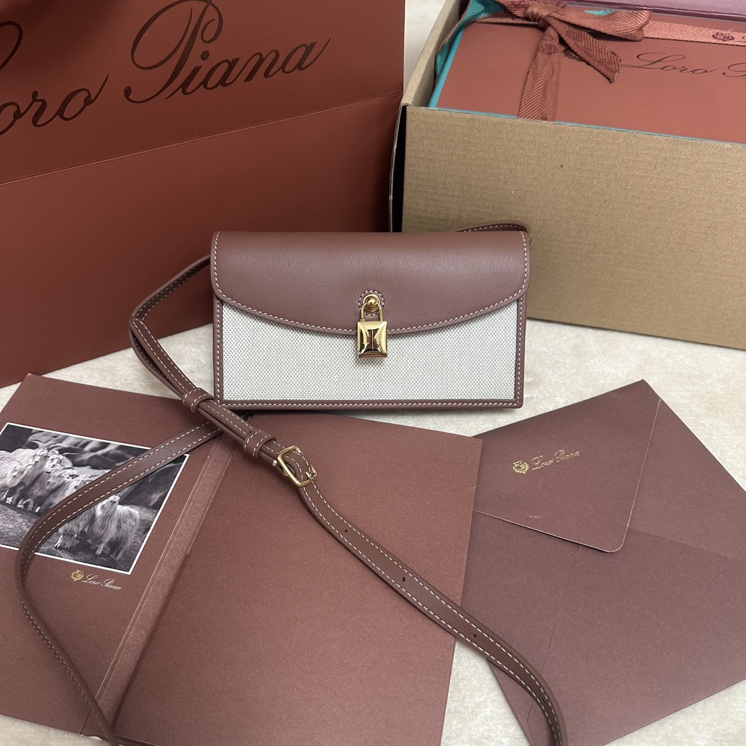 Loro Piana Extra Pochette Cotton, Linen Natural/Caramel Sugar/Sun Gold