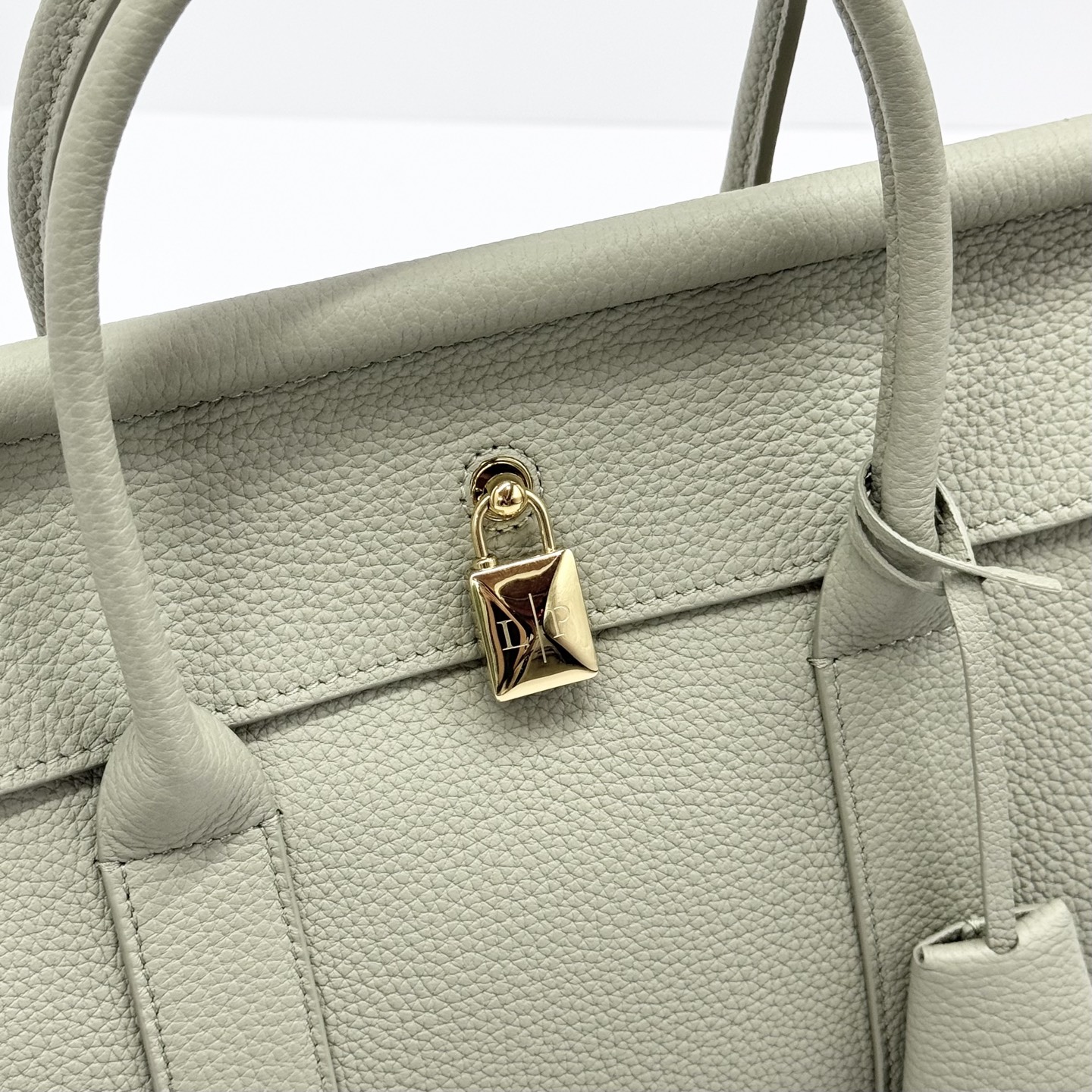 Loro Piana Loom bag L25 Calfskin Dried Taragon/Sun Gold | Loro Piana
