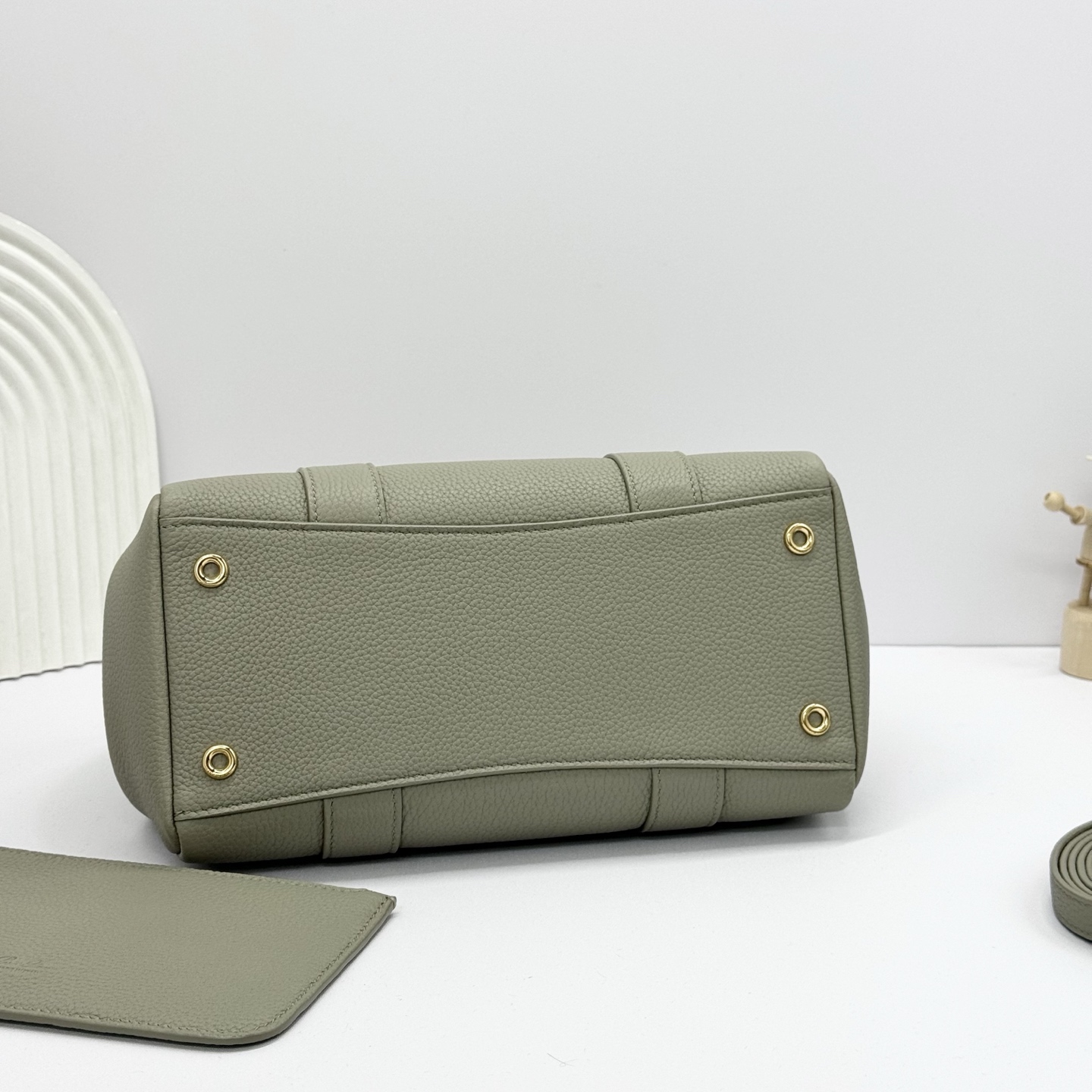 Loro Piana Loom bag L25 Calfskin Dried Taragon/Sun Gold | Loro Piana
