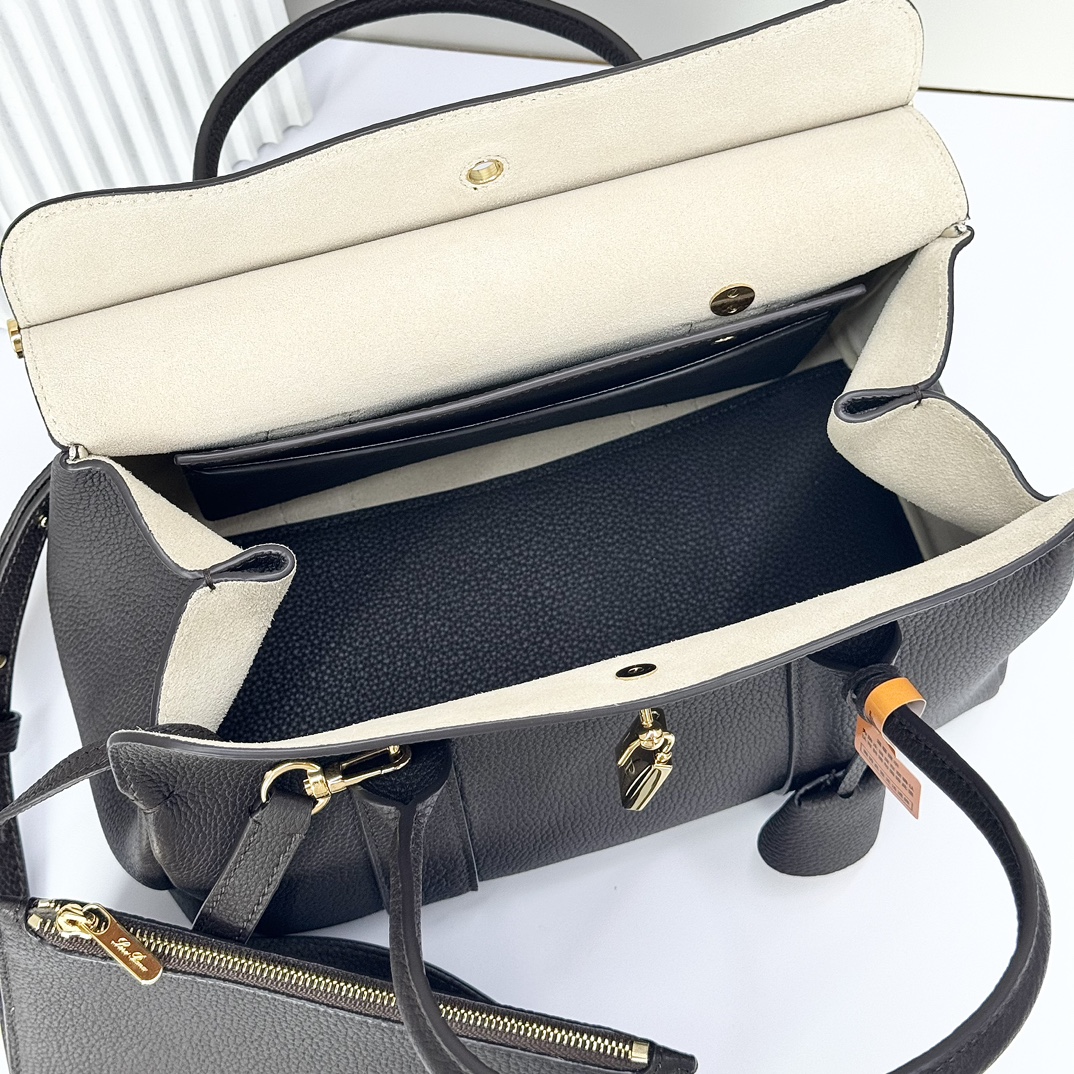 Loro Piana blackLoom L25 Tote Bag in Leather For Women