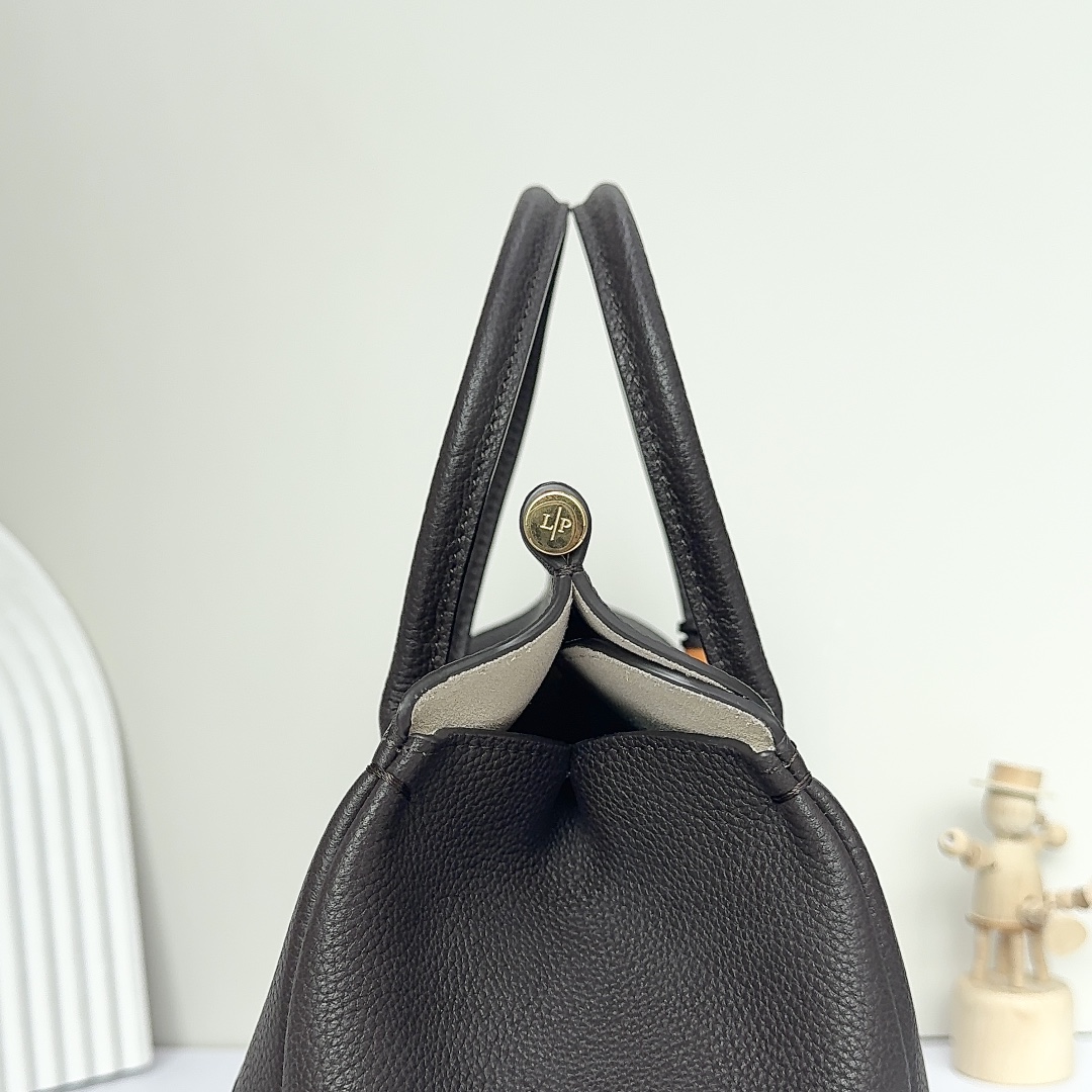 Loro Piana blackLoom L25 Tote Bag in Leather For Women