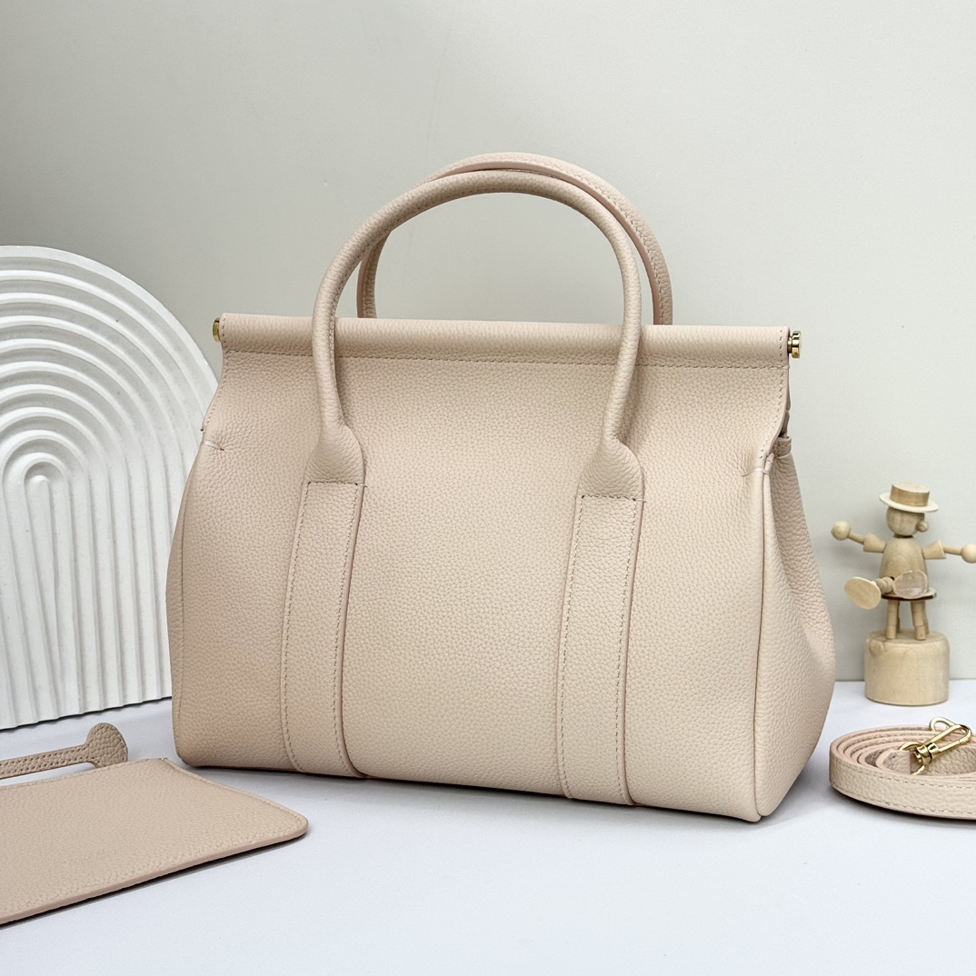 Loro Piana pink Loom L25 Tote Bag in Leather For Women