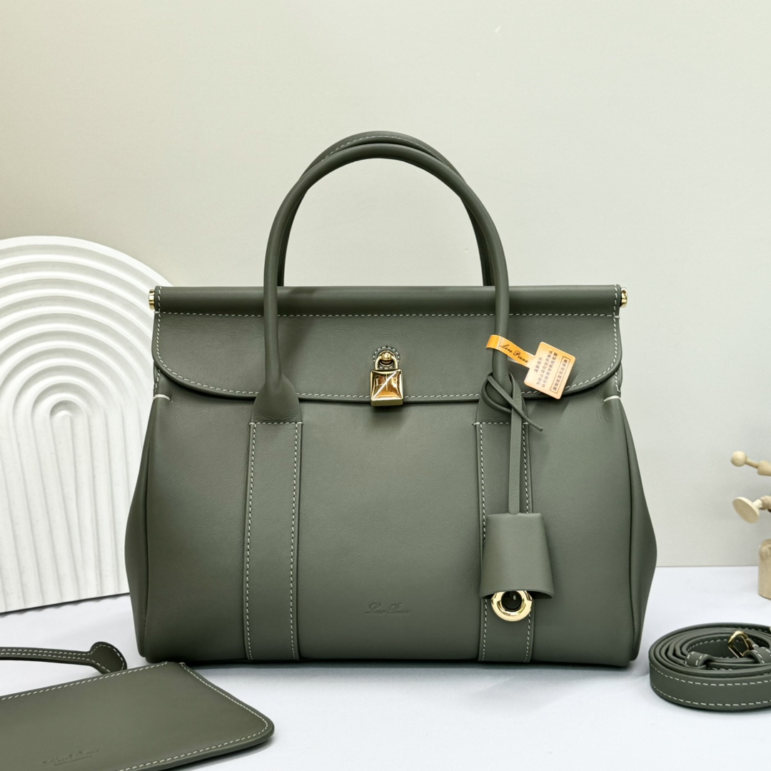 Loro Piana green Loom L25 Tote Bag in Leather For Women