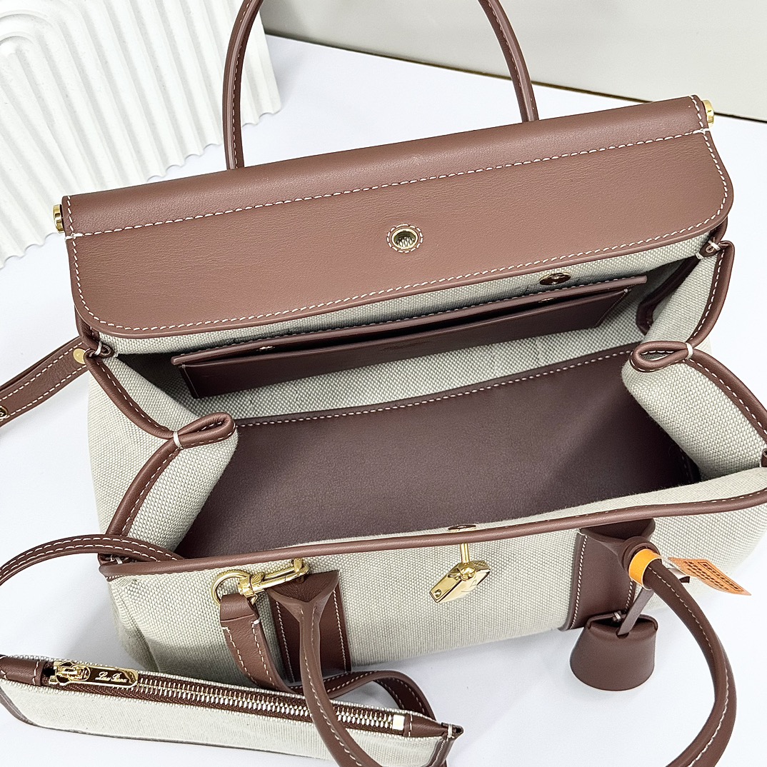Loro Piana Loom Bag L25 Handbag in Brown