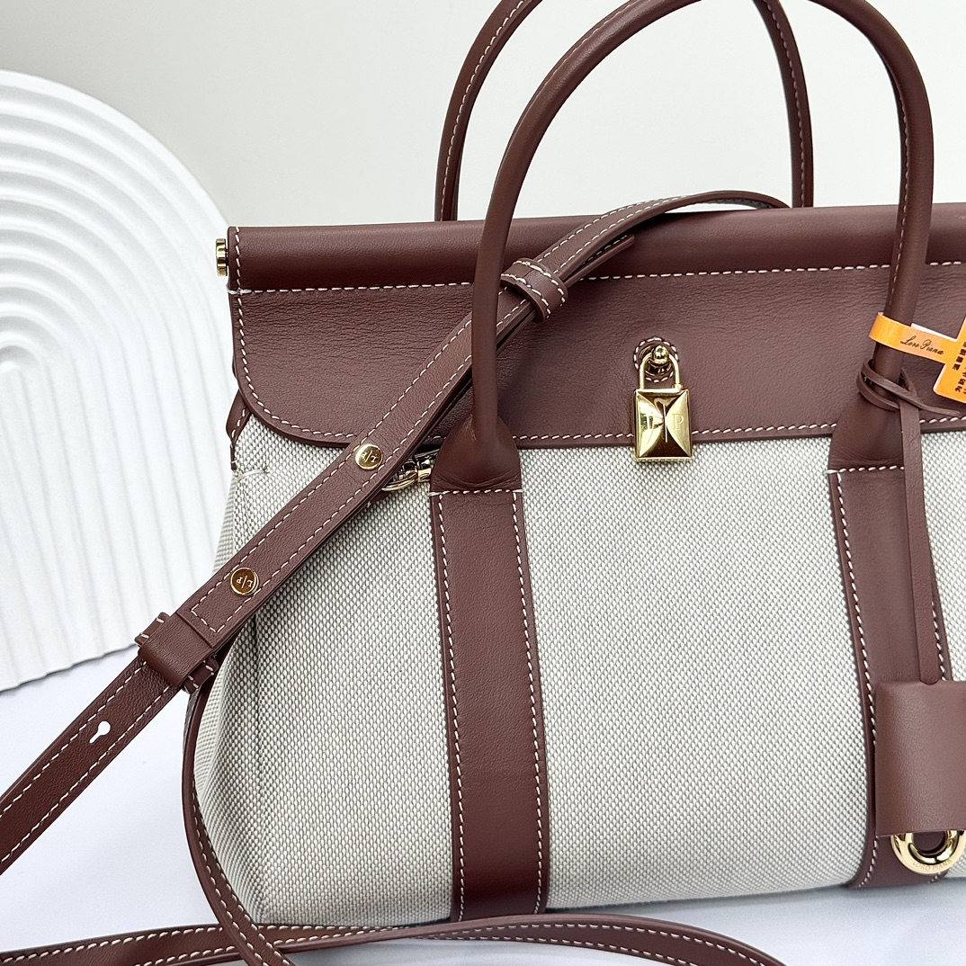 Loro Piana Loom Bag L25 Handbag in Brown