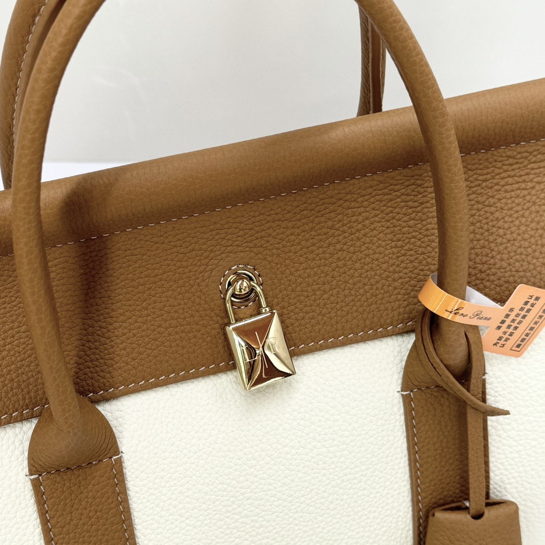 Loro Piana Loom bag L32 Calfskin Whisper White/Wheat Bran/Sun Gold |