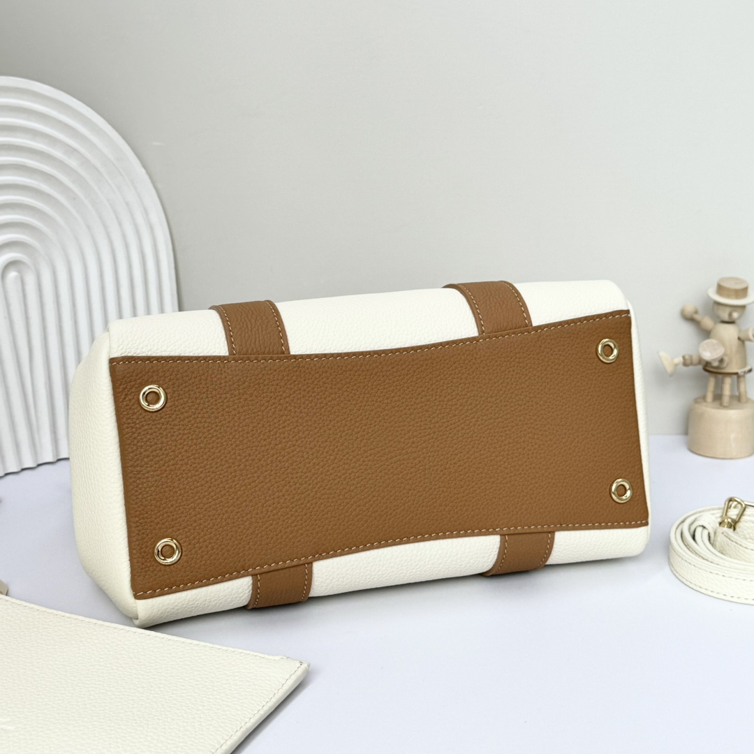 Loro Piana Loom bag L32 Calfskin Whisper White/Wheat Bran/Sun Gold |