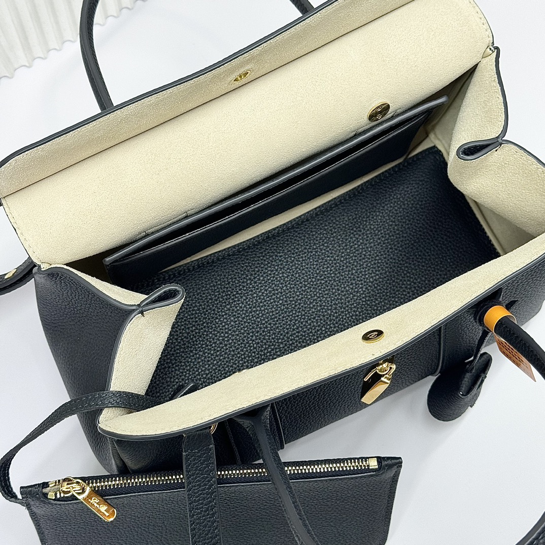 Loro Piana Loom bag L32 Smooth Calfskin Black | Loro Piana US