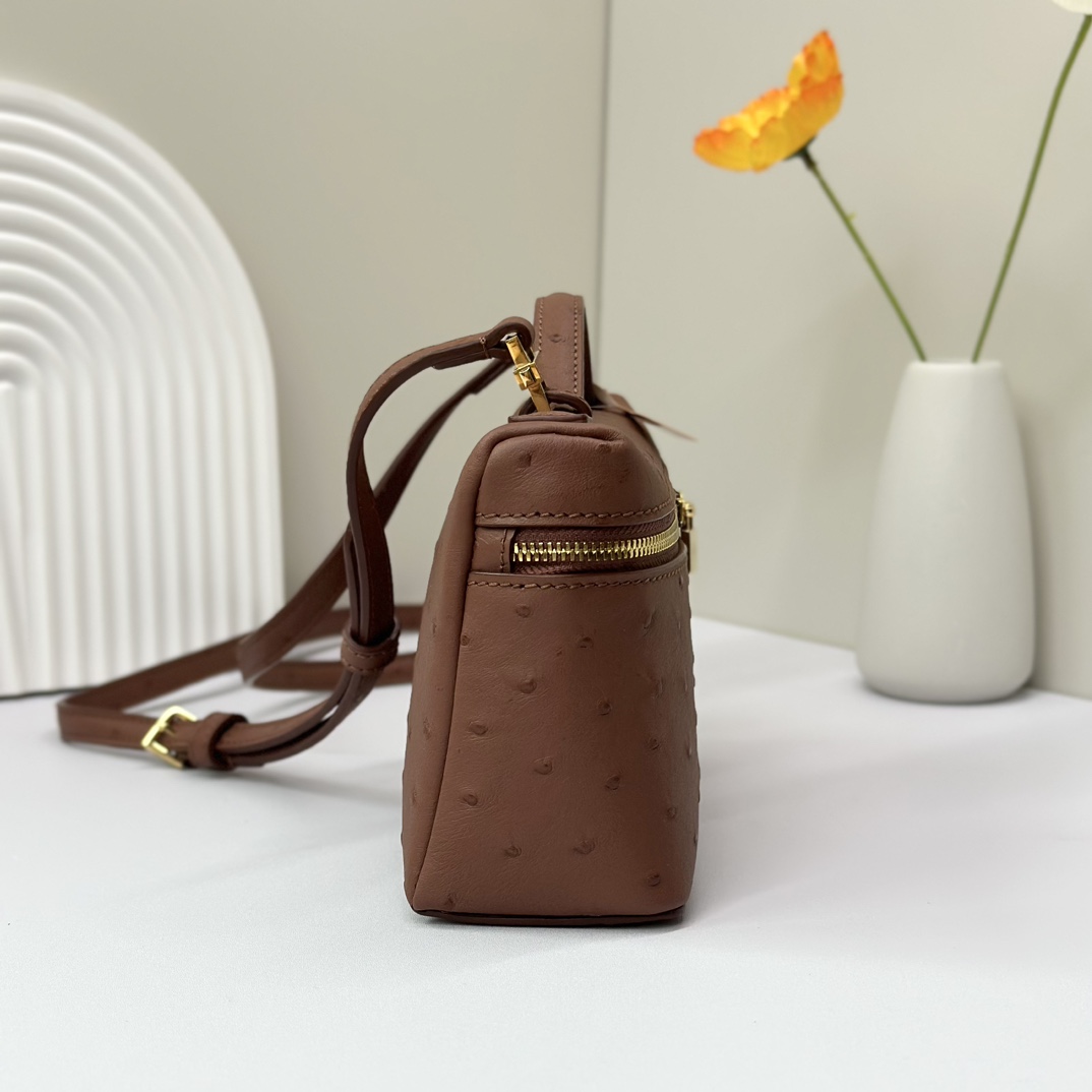Loro Piana The Extra Pocket Bag | Iconic Italian Leather Bags for Women