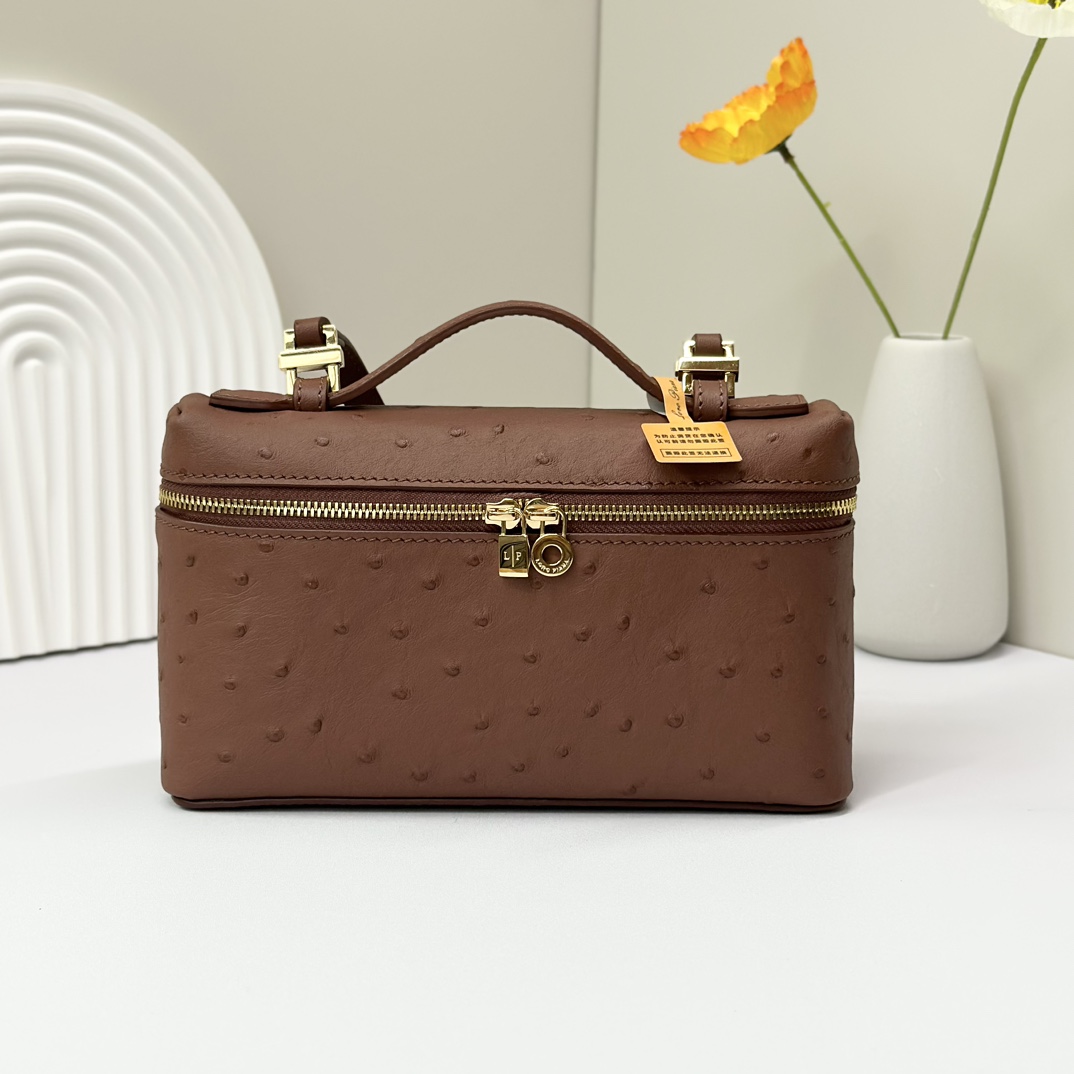 Loro Piana The Extra Pocket Bag | Iconic Italian Leather Bags for Women