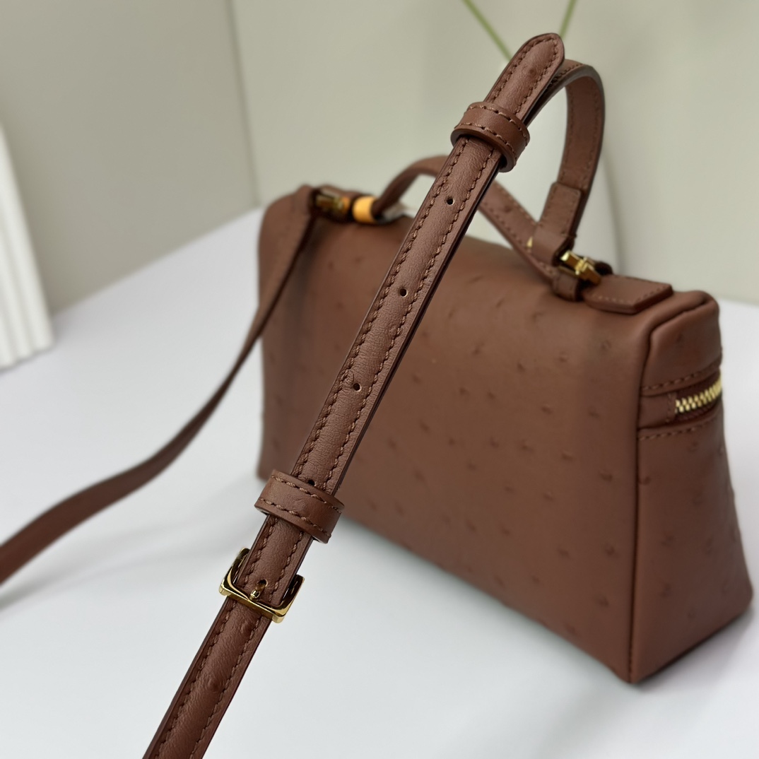 Loro Piana The Extra Pocket Bag | Iconic Italian Leather Bags for Women