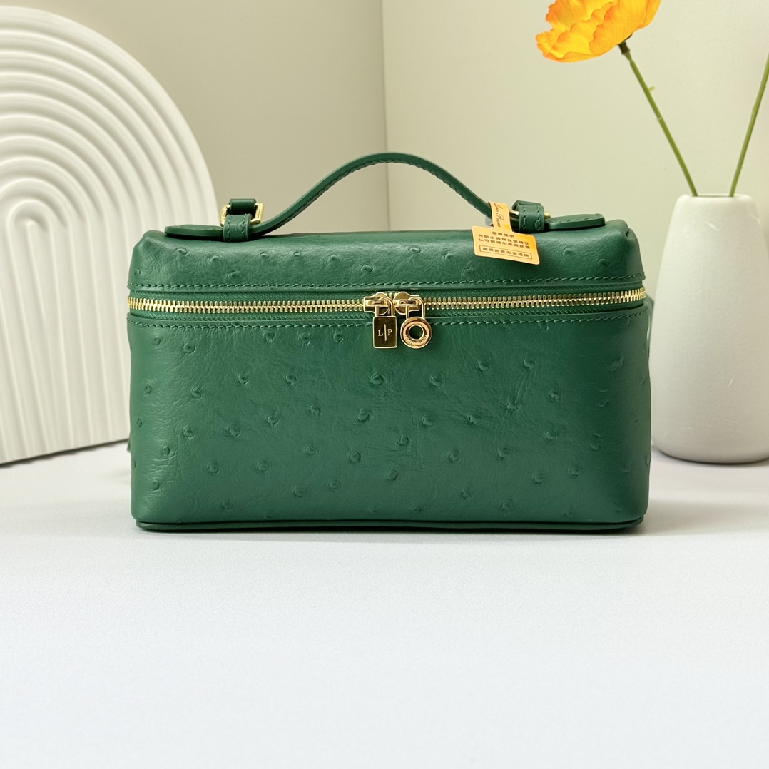 Loro Piana Extra Pocket L19 Lizard Leather Green Lagoon/Sun Gold | Loro Piana US