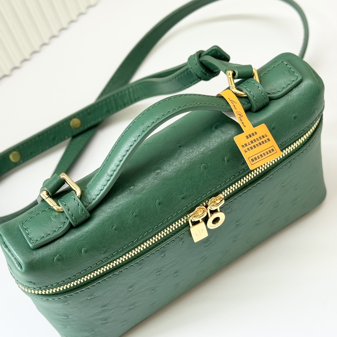 Loro Piana Extra Pocket L19 Lizard Leather Green Lagoon/Sun Gold | Loro Piana US