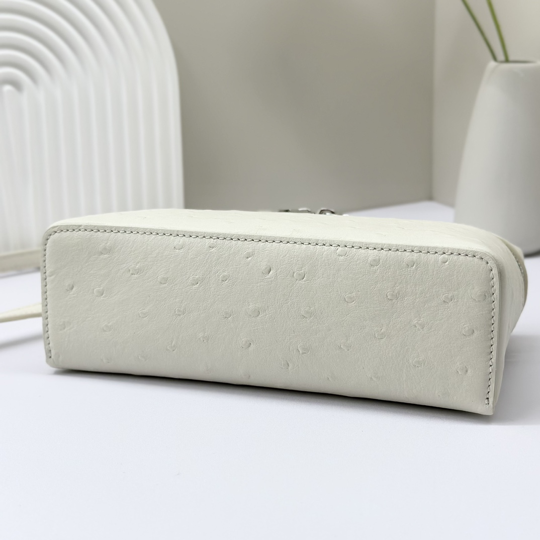 L19 Extra Pocket Tan Ostrich Leather Crossbodyy bag white