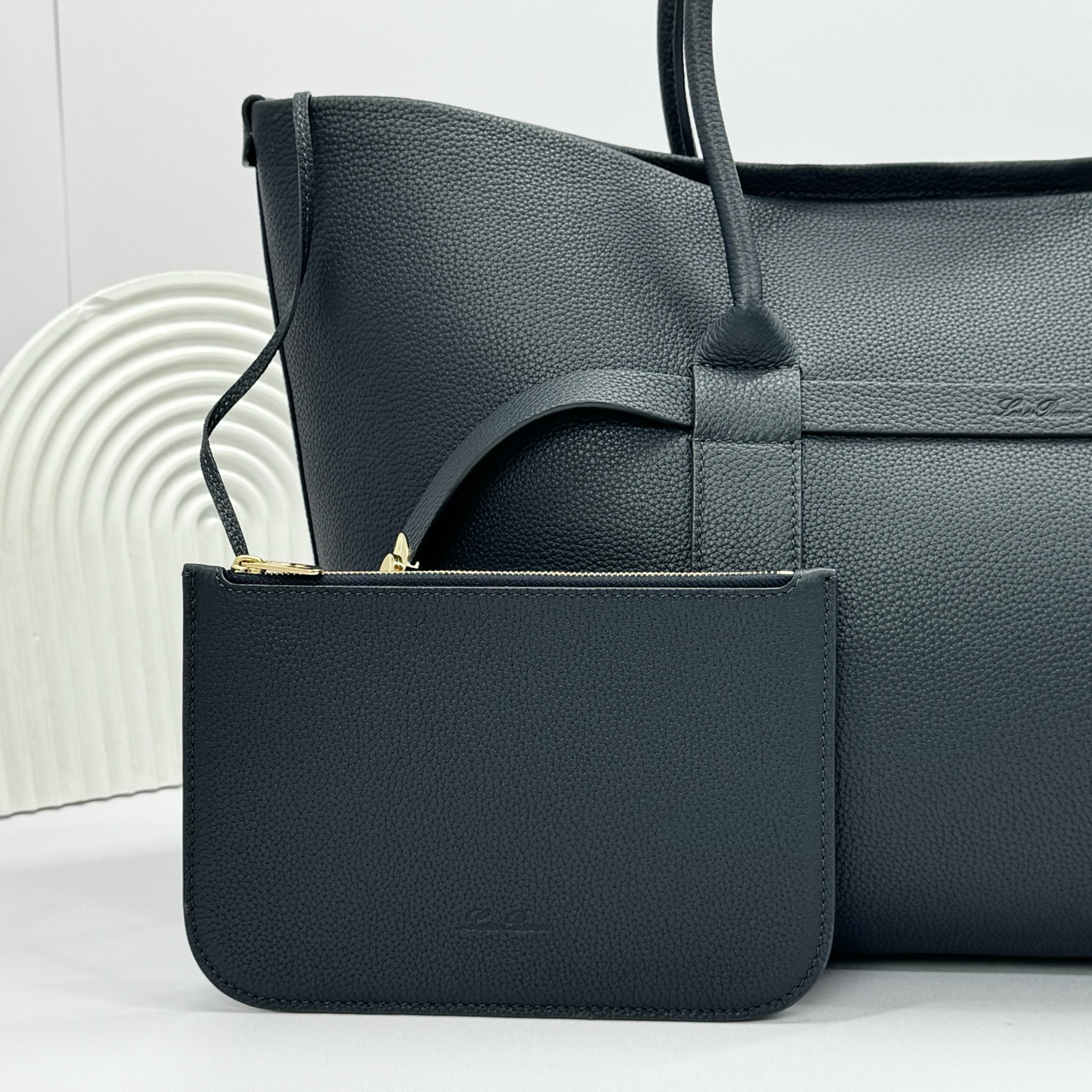Loro Piana Ghiera Shopper Large Calfskin Blue Navy/Sun Gold | Loro Pian