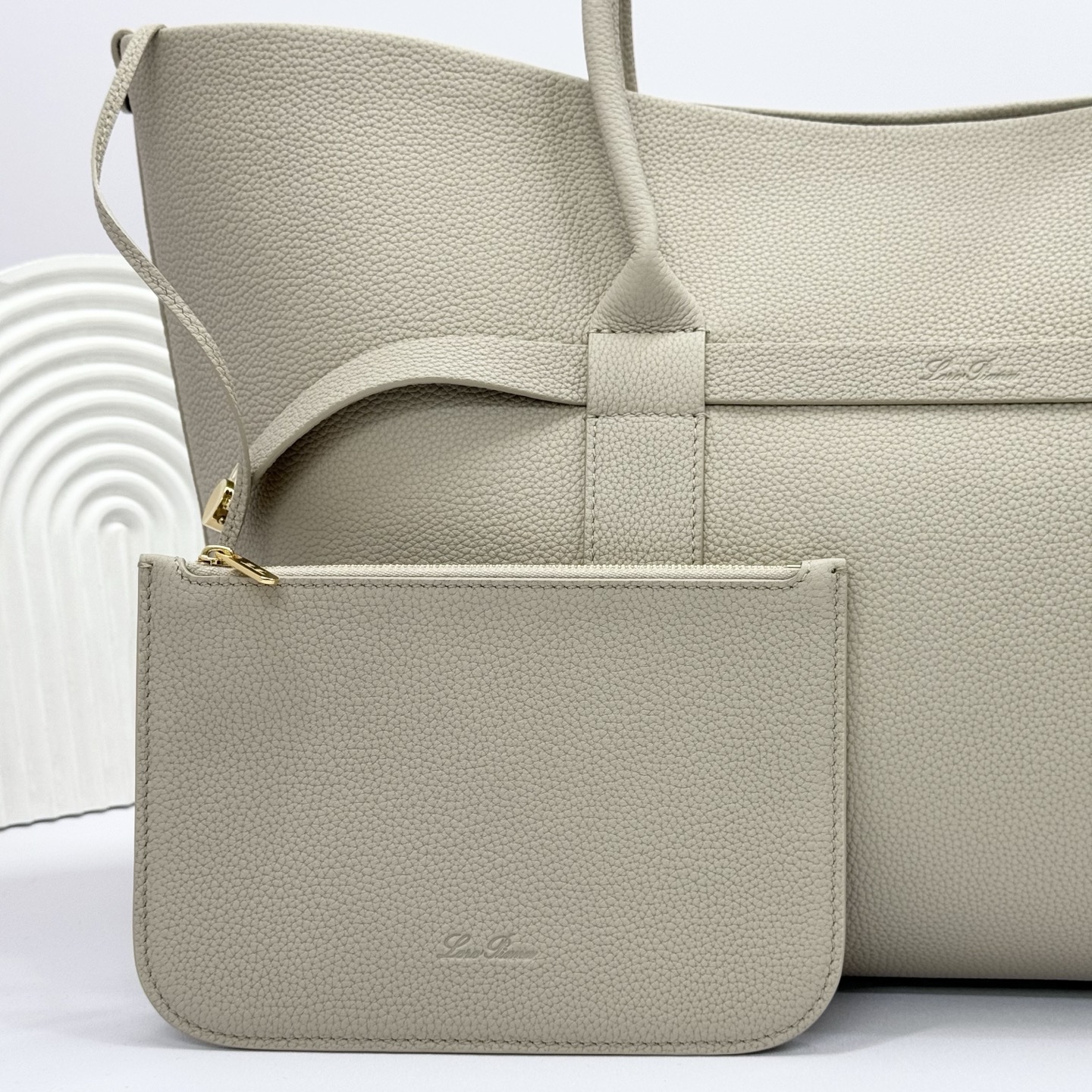 Loro Piana Ghiera Shopper Small Calfskin Dried Taragon/Sun Gold | Loro