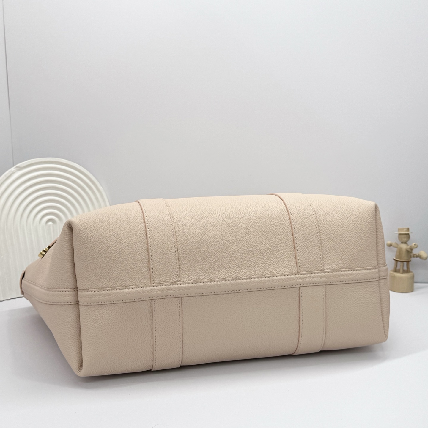 Loro Piana Ghiera Shopper Large Calfskin Fume Taupe/Sun Gold | Loro Piana