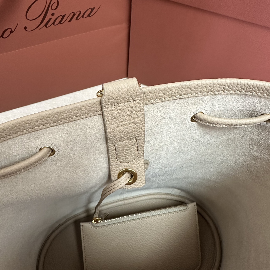 Loro Piana Extra Drawstring backpack L27 Calfskin Whisper White/Sun